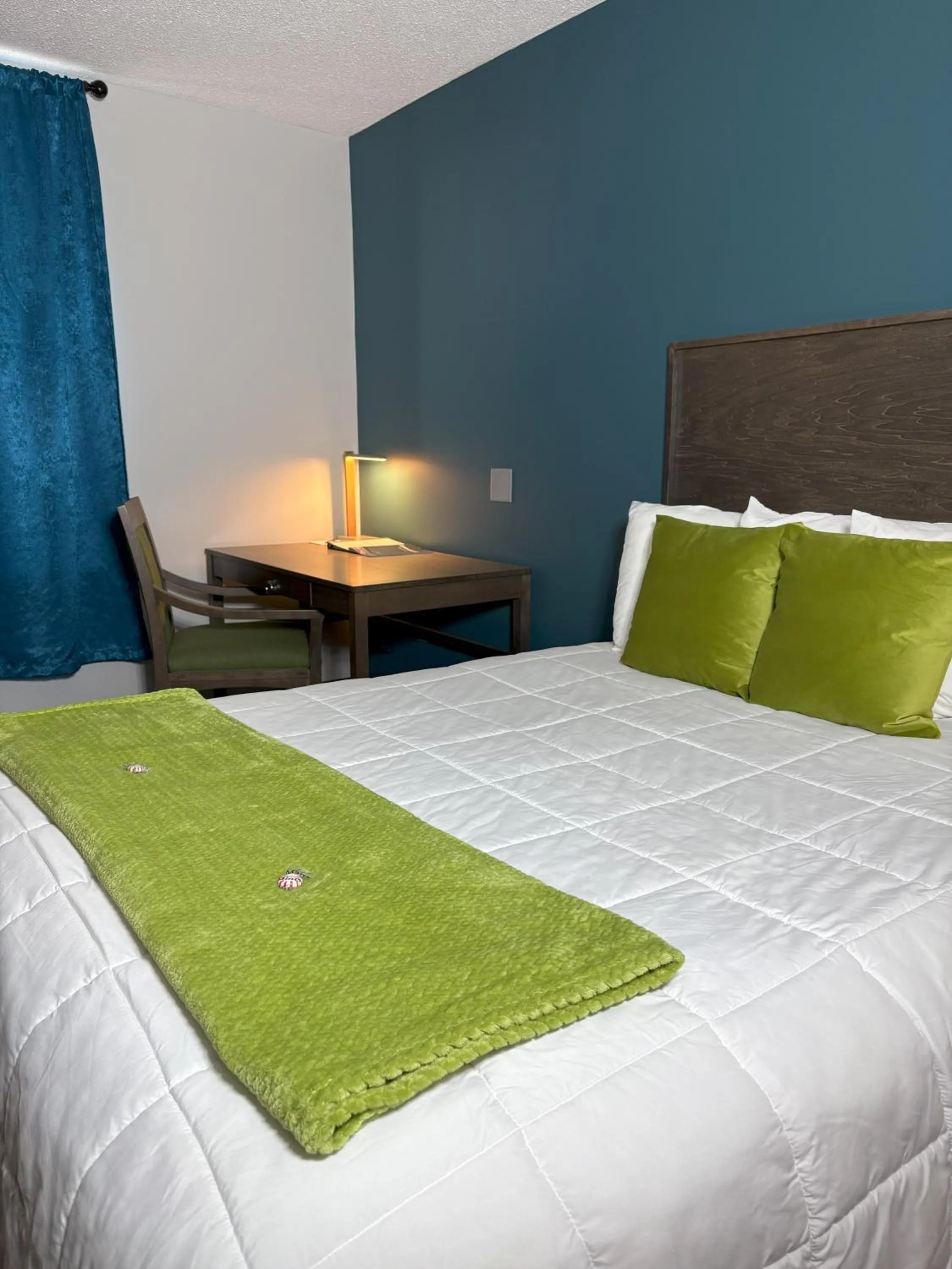 Bed in The Northeastland Hotel