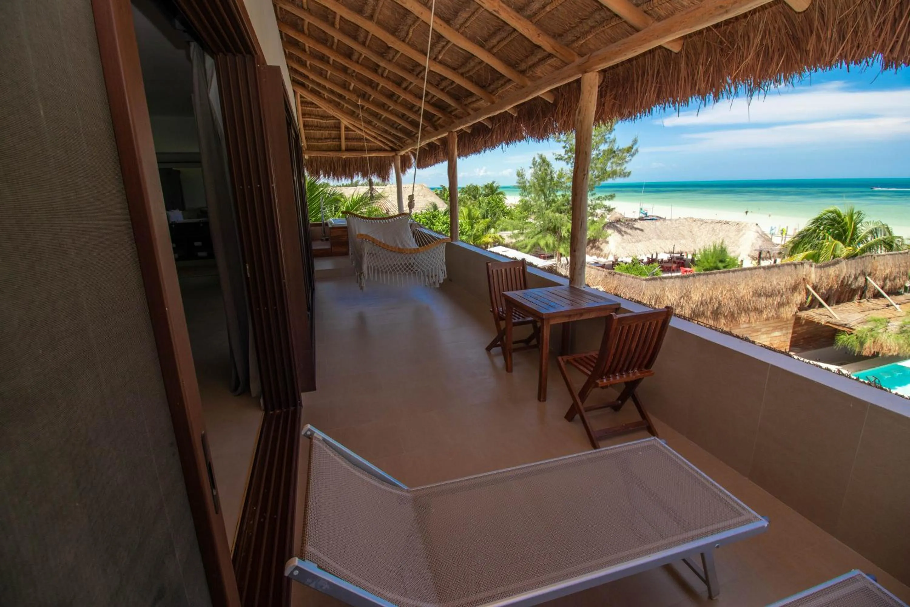 Day in My Blue Hotel Holbox