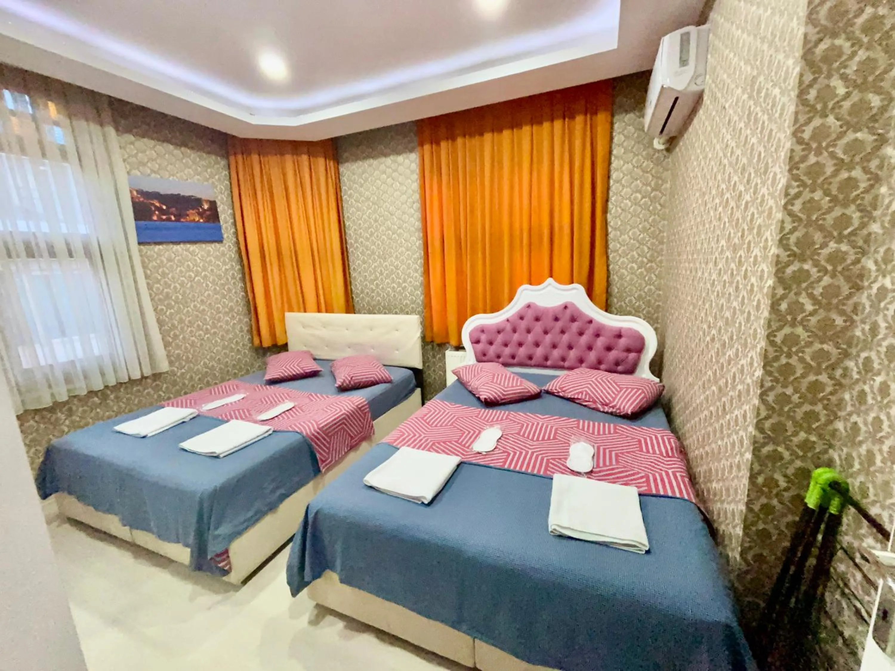 Bedroom, Bed in White Suites Hotel İstanbul