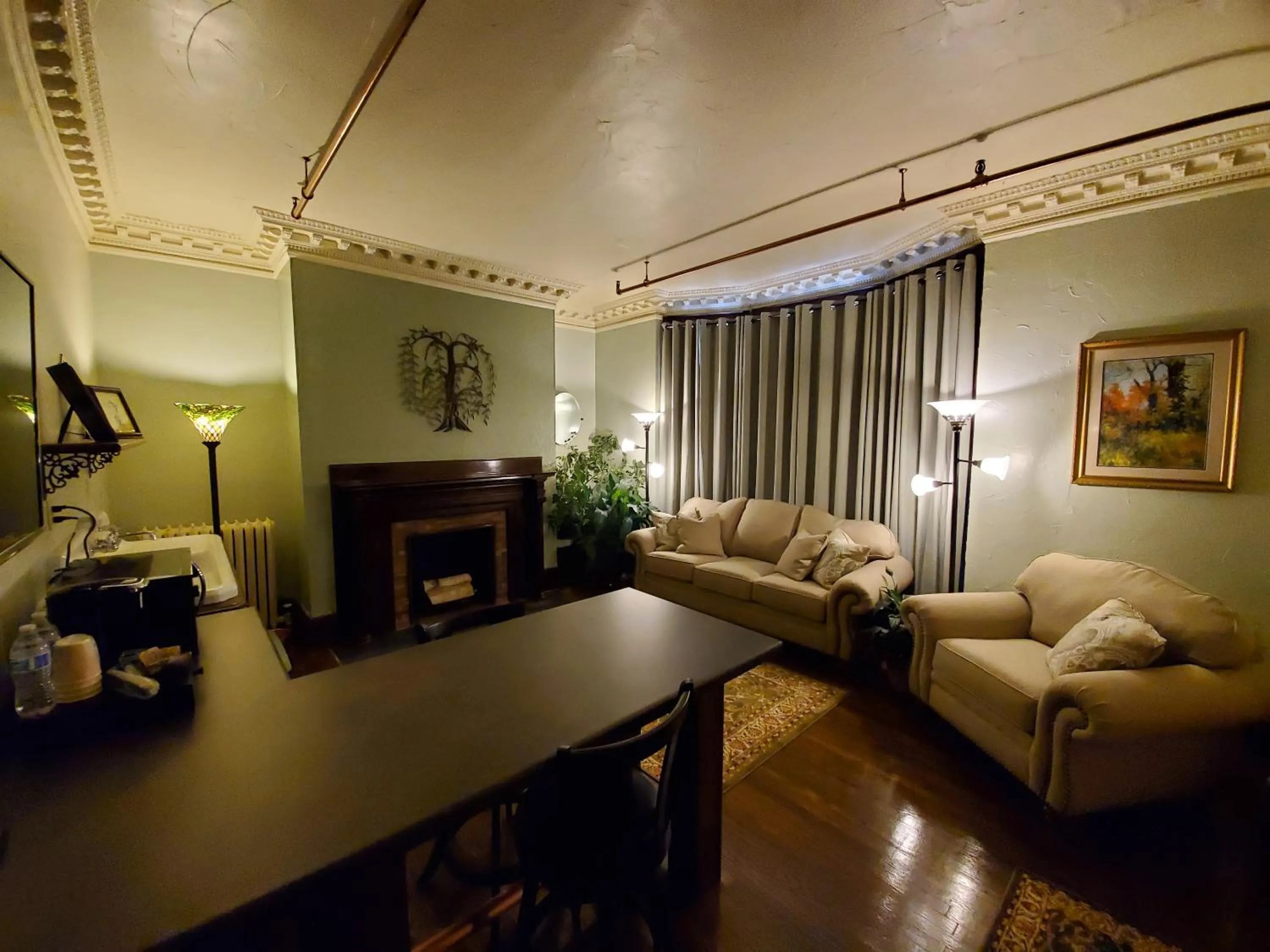 Living room in Daniell Manor