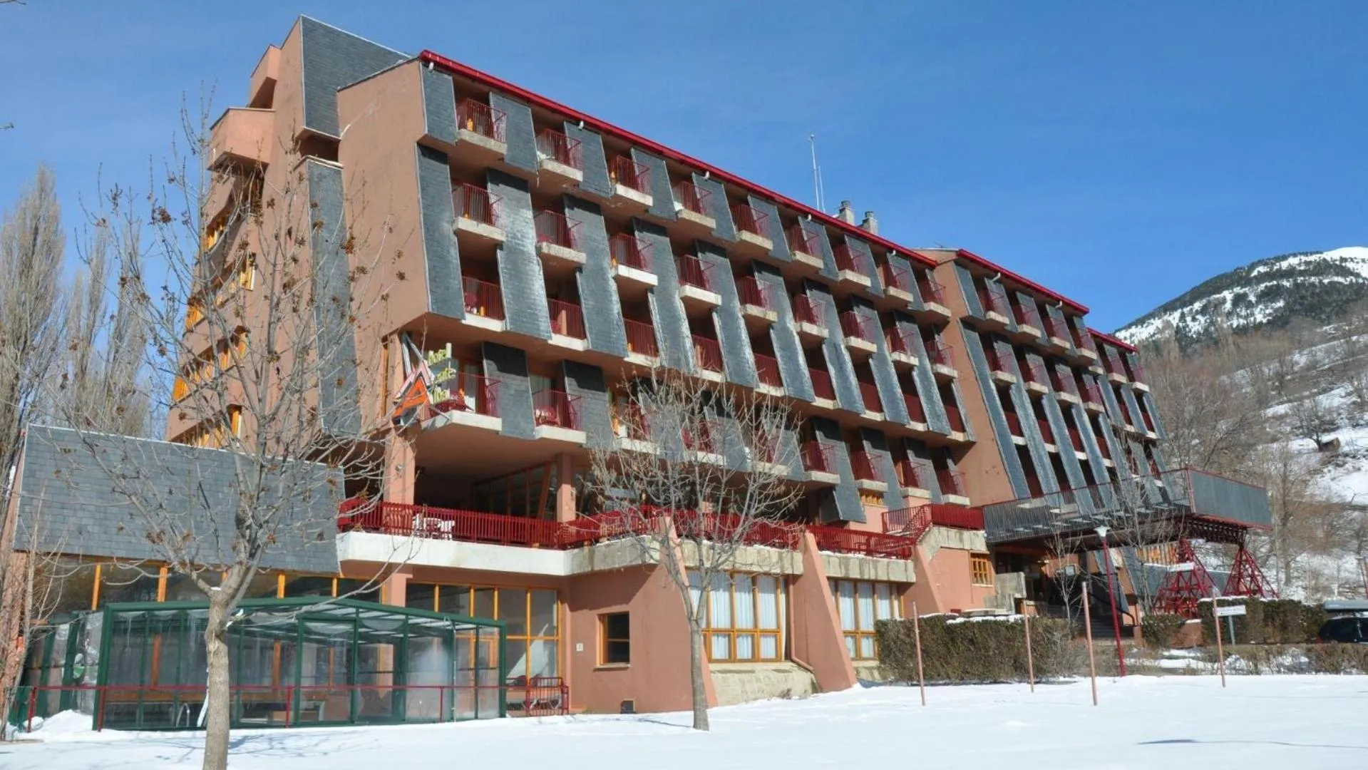 Property building in Evenia Monte Alba