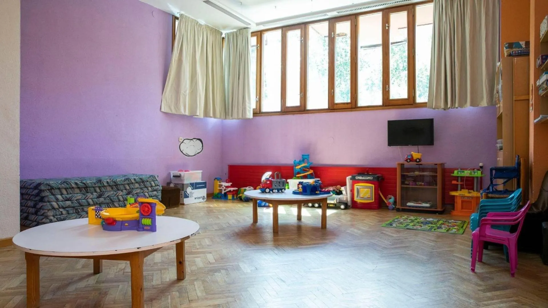 children in Evenia Monte Alba