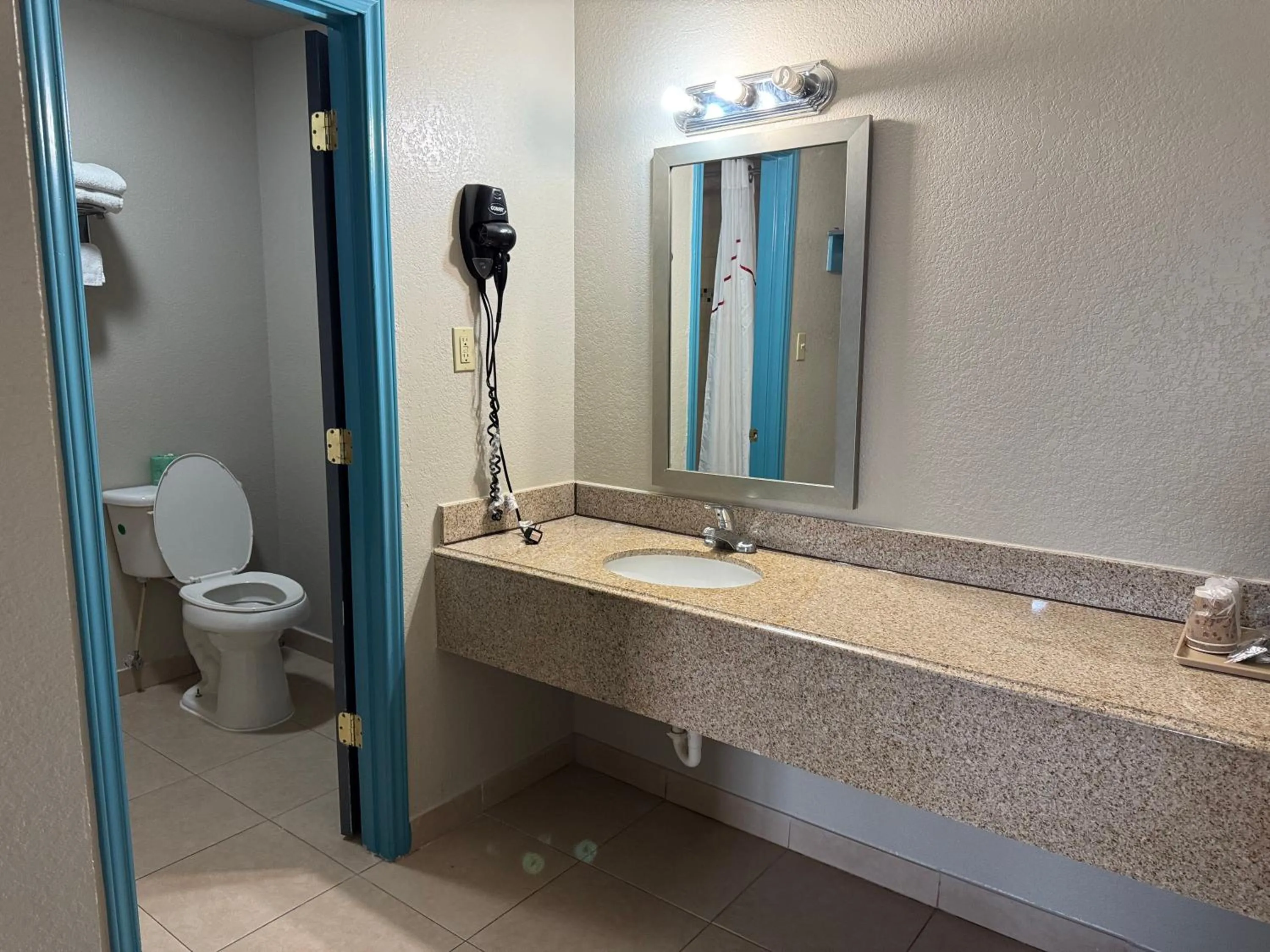 Bathroom in Executive inn