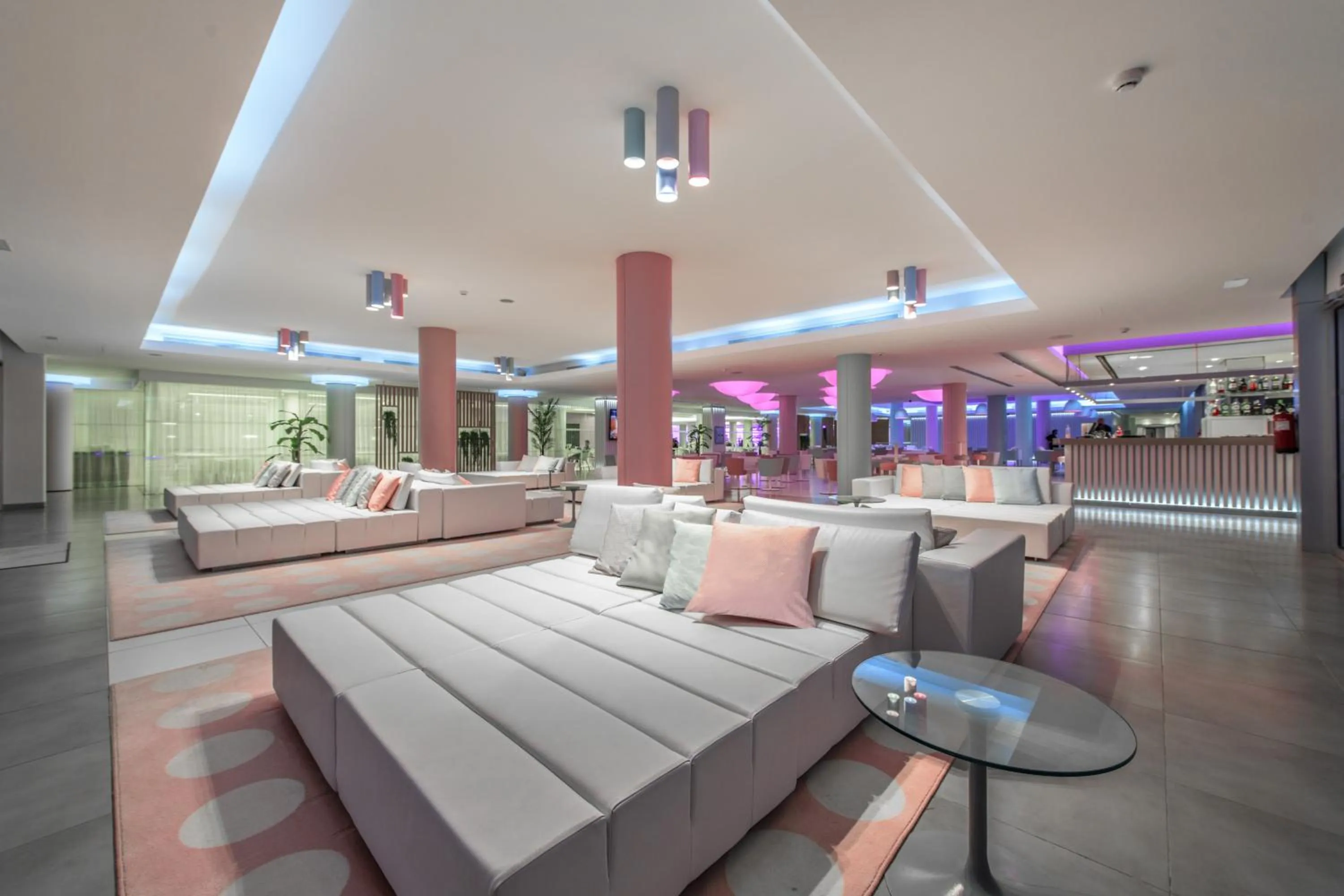 Lounge or bar in Hotel Garbi Ibiza & Spa