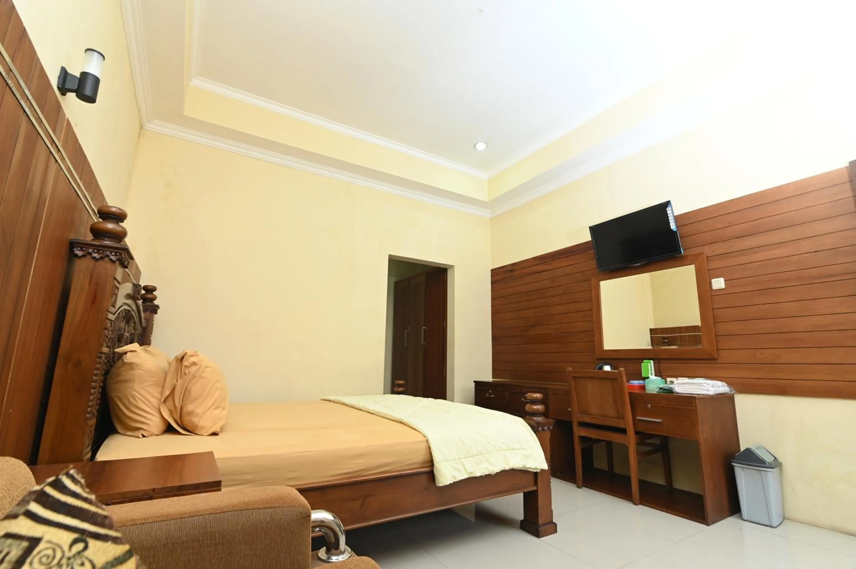 Bed in MCM HOTEL WISATA BOJONEGORO