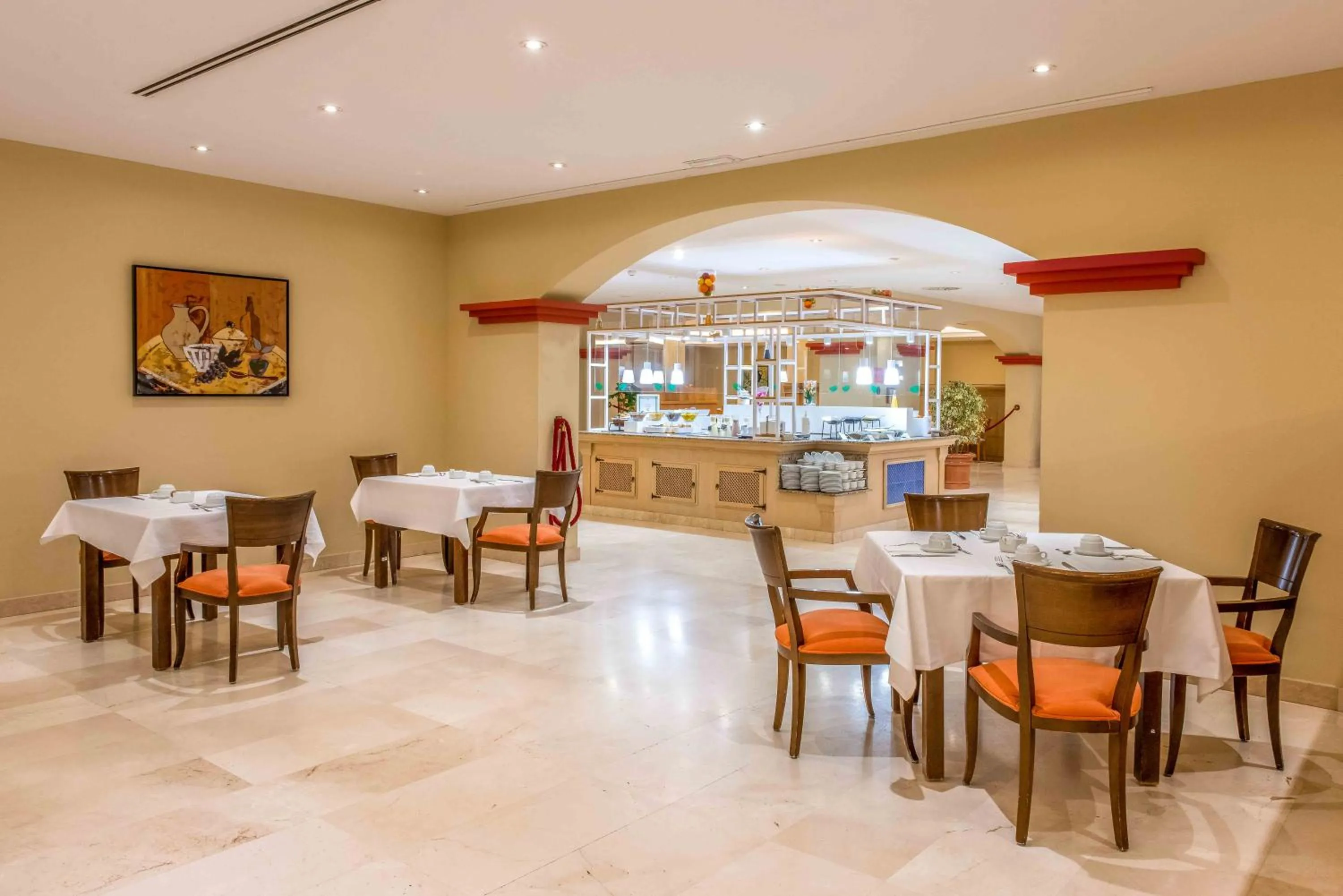 Restaurant/places to eat in Valentin Sancti Petri