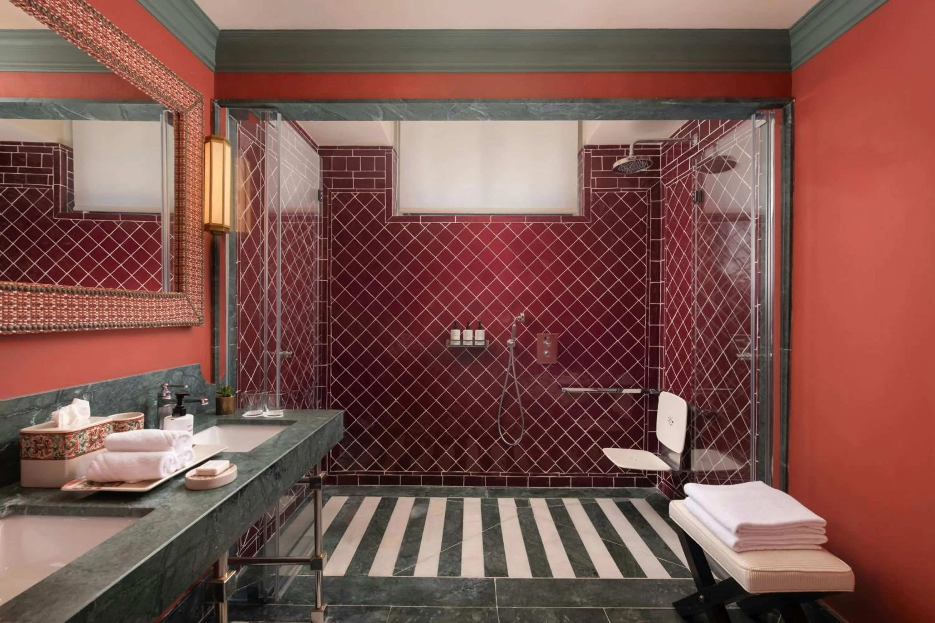 Bathroom in Hotel Alfonso XIII, a Luxury Collection Hotel, Seville