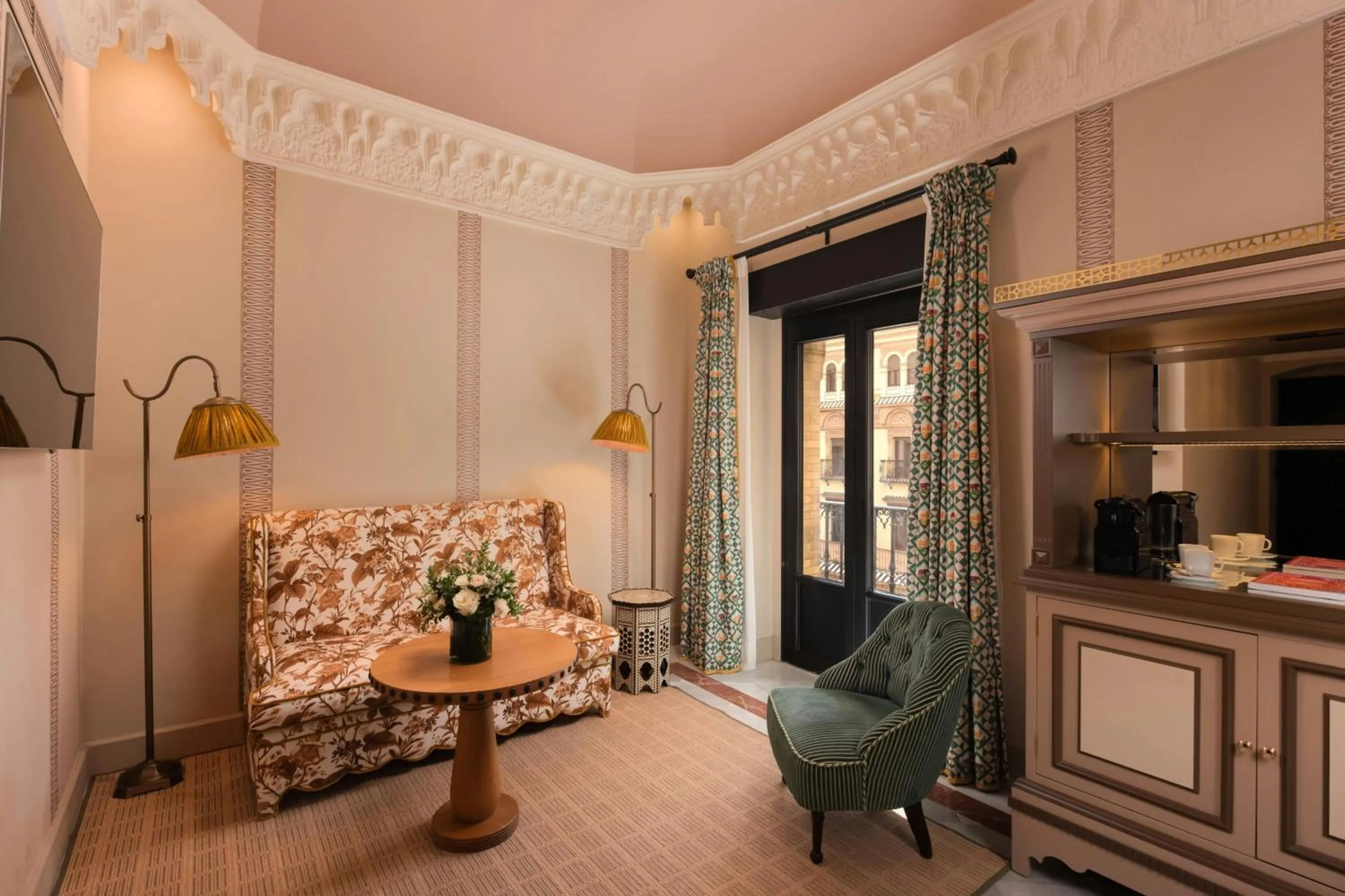 Living room in Hotel Alfonso XIII, a Luxury Collection Hotel, Seville