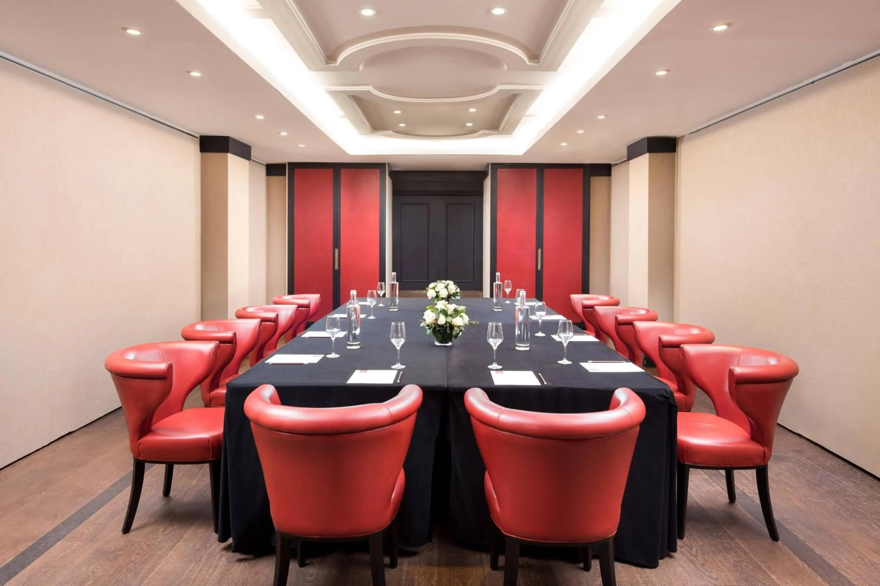 Meeting/conference room in Hotel Alfonso XIII, a Luxury Collection Hotel, Seville