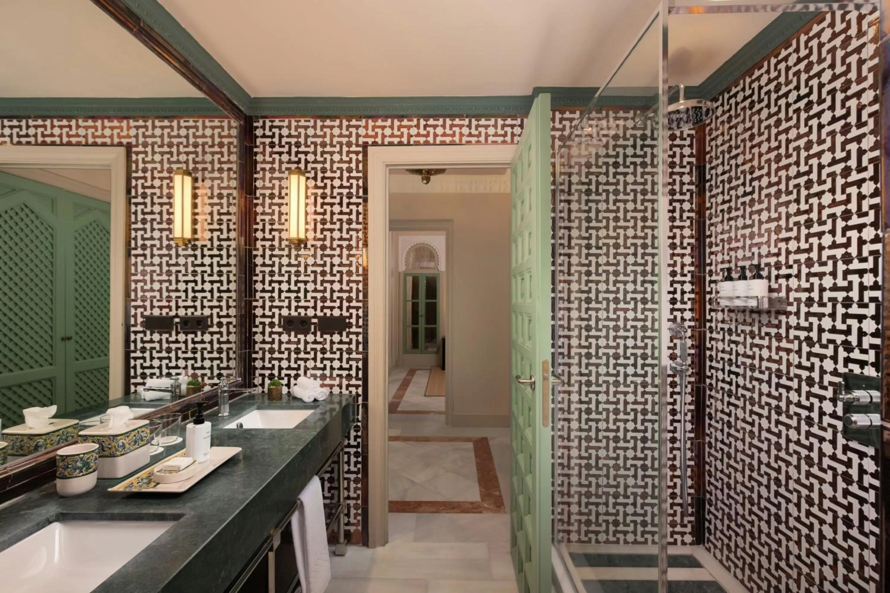 Bathroom in Hotel Alfonso XIII, a Luxury Collection Hotel, Seville