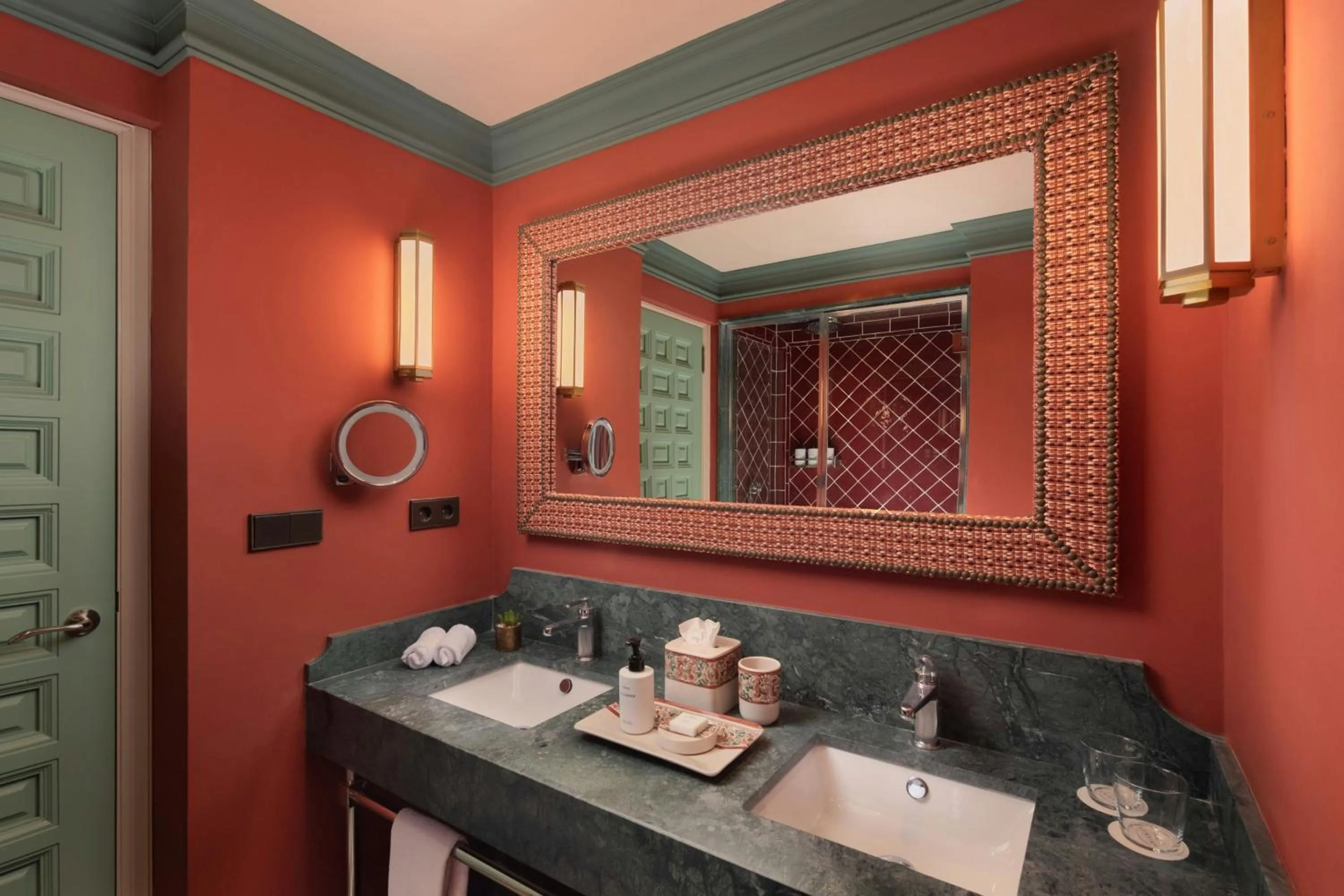 Bathroom in Hotel Alfonso XIII, a Luxury Collection Hotel, Seville