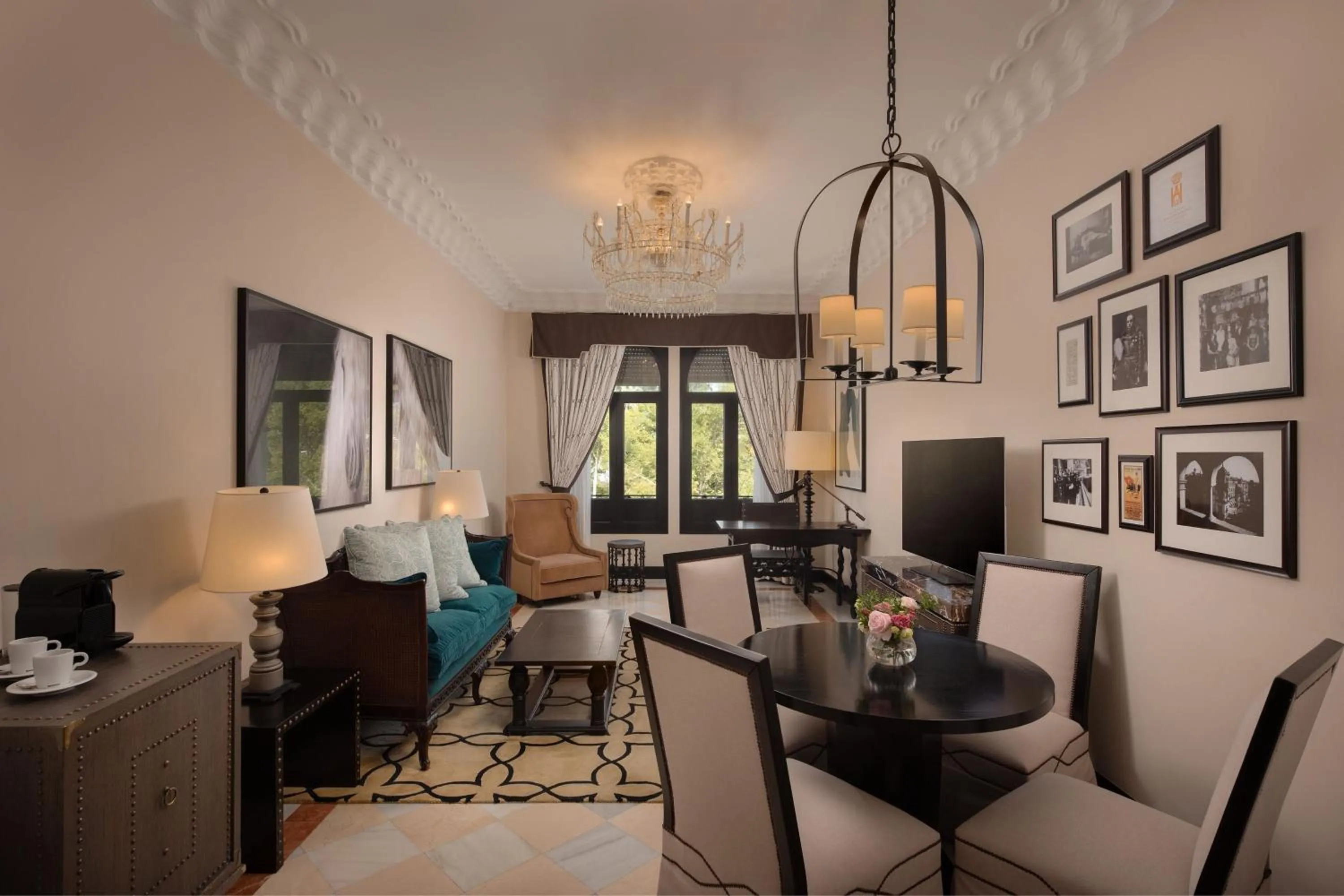 Photo of the whole room in Hotel Alfonso XIII, a Luxury Collection Hotel, Seville