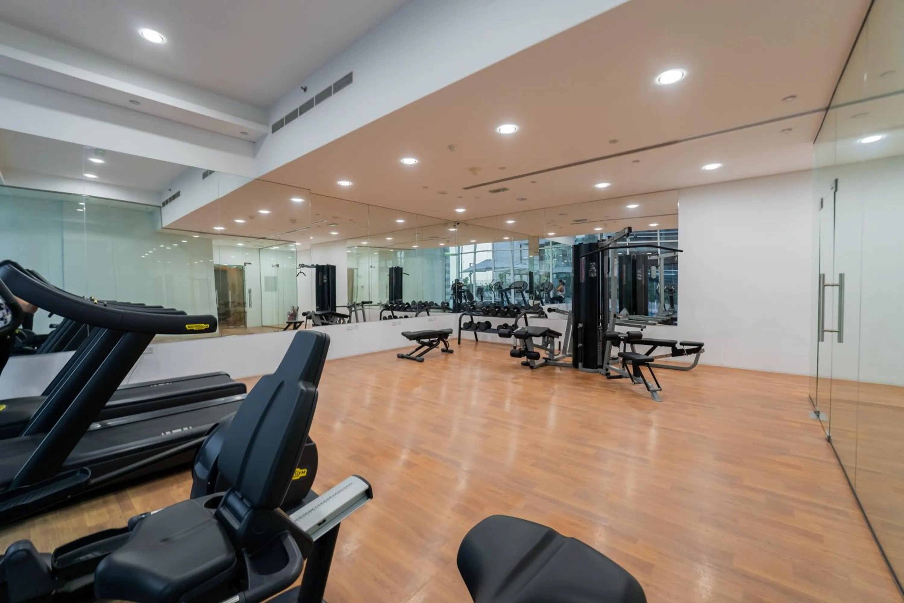 Fitness centre/facilities in Kasco Homes Waves Tower Business Bay