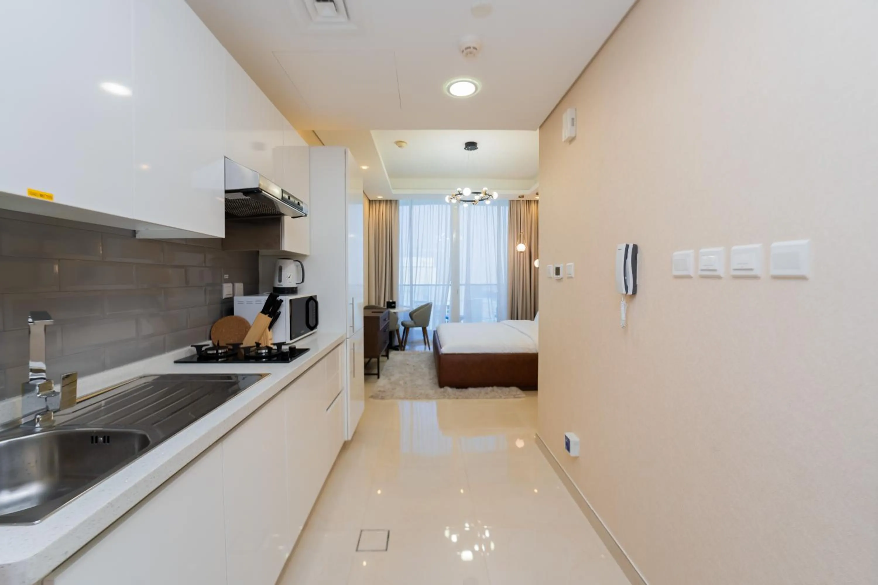 Kitchen or kitchenette in Kasco Homes Waves Tower Business Bay