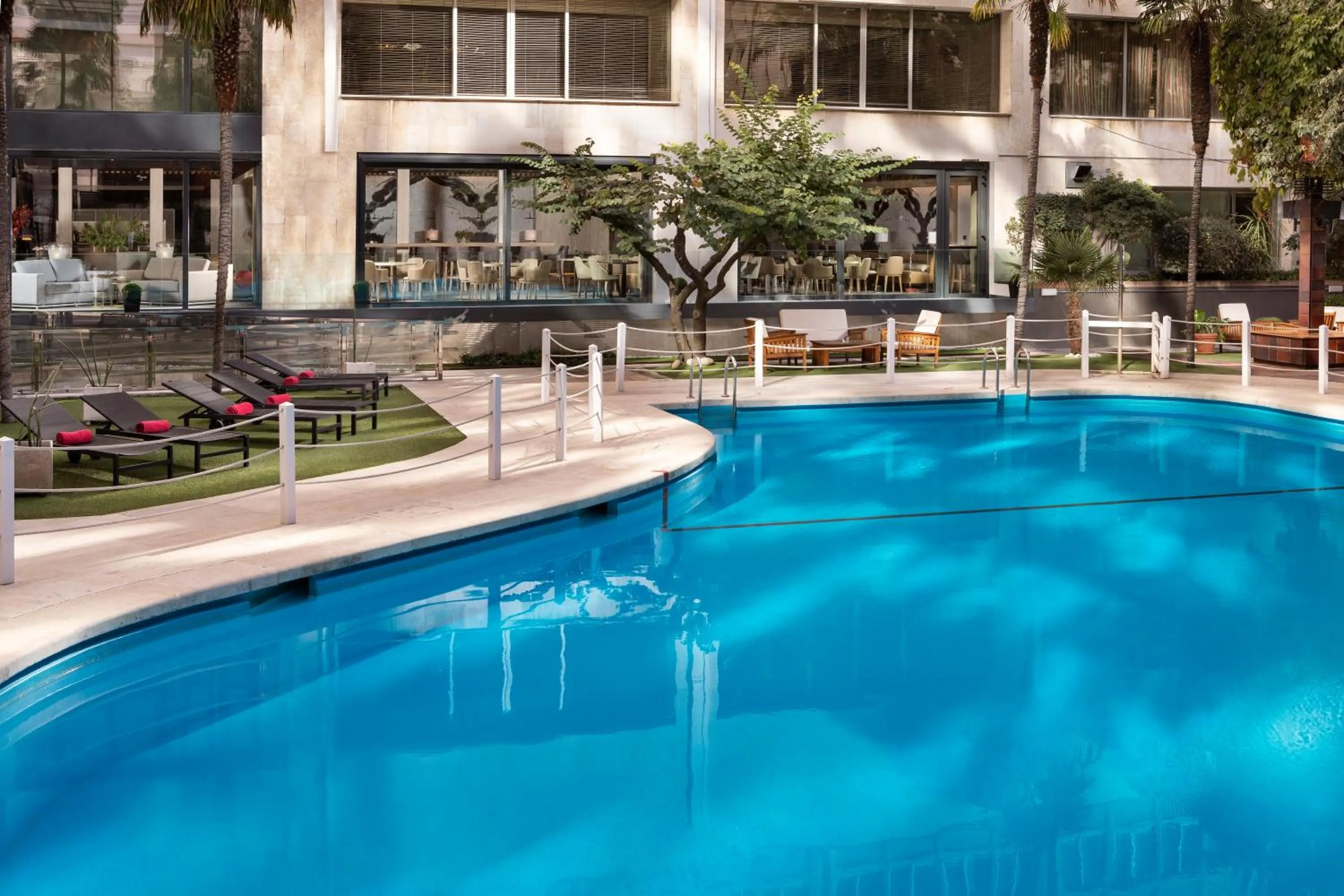 Garden in Melia Castilla