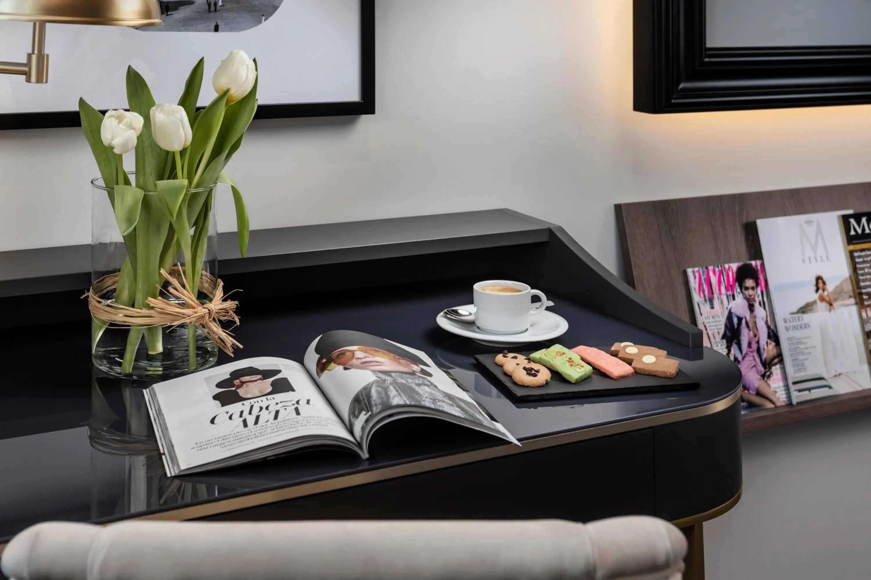 Coffee/tea facilities in Melia Castilla