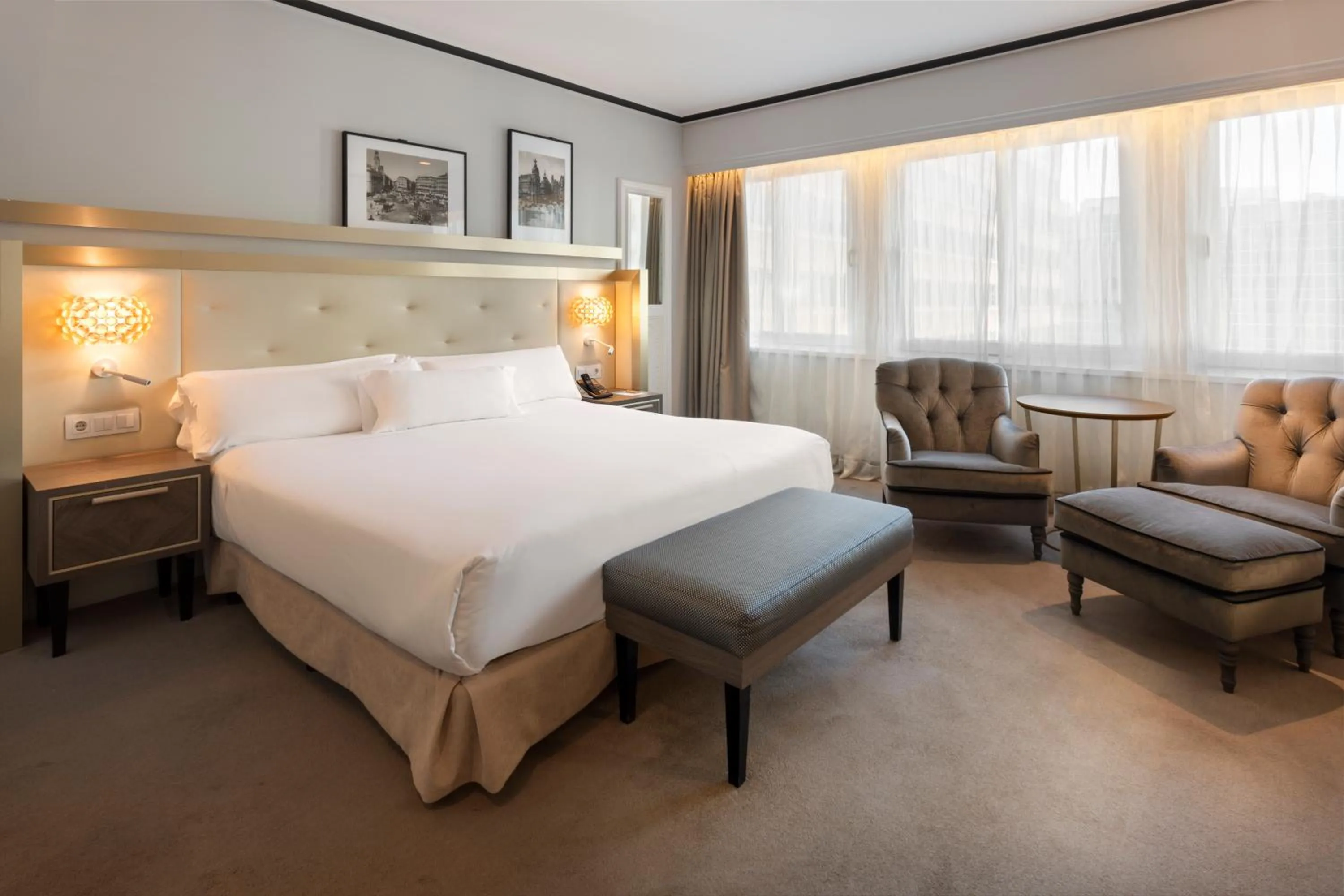 Bedroom, Bed in Melia Castilla