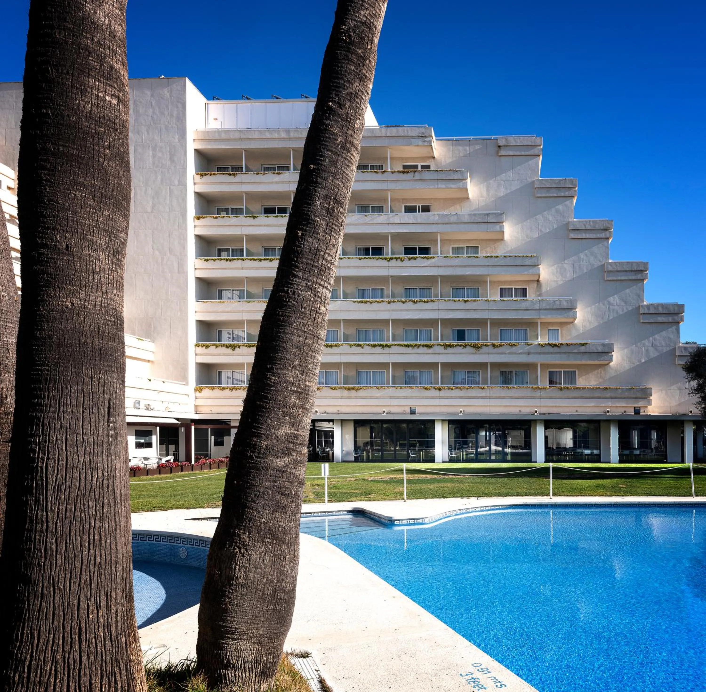 Property building in Melia Sitges