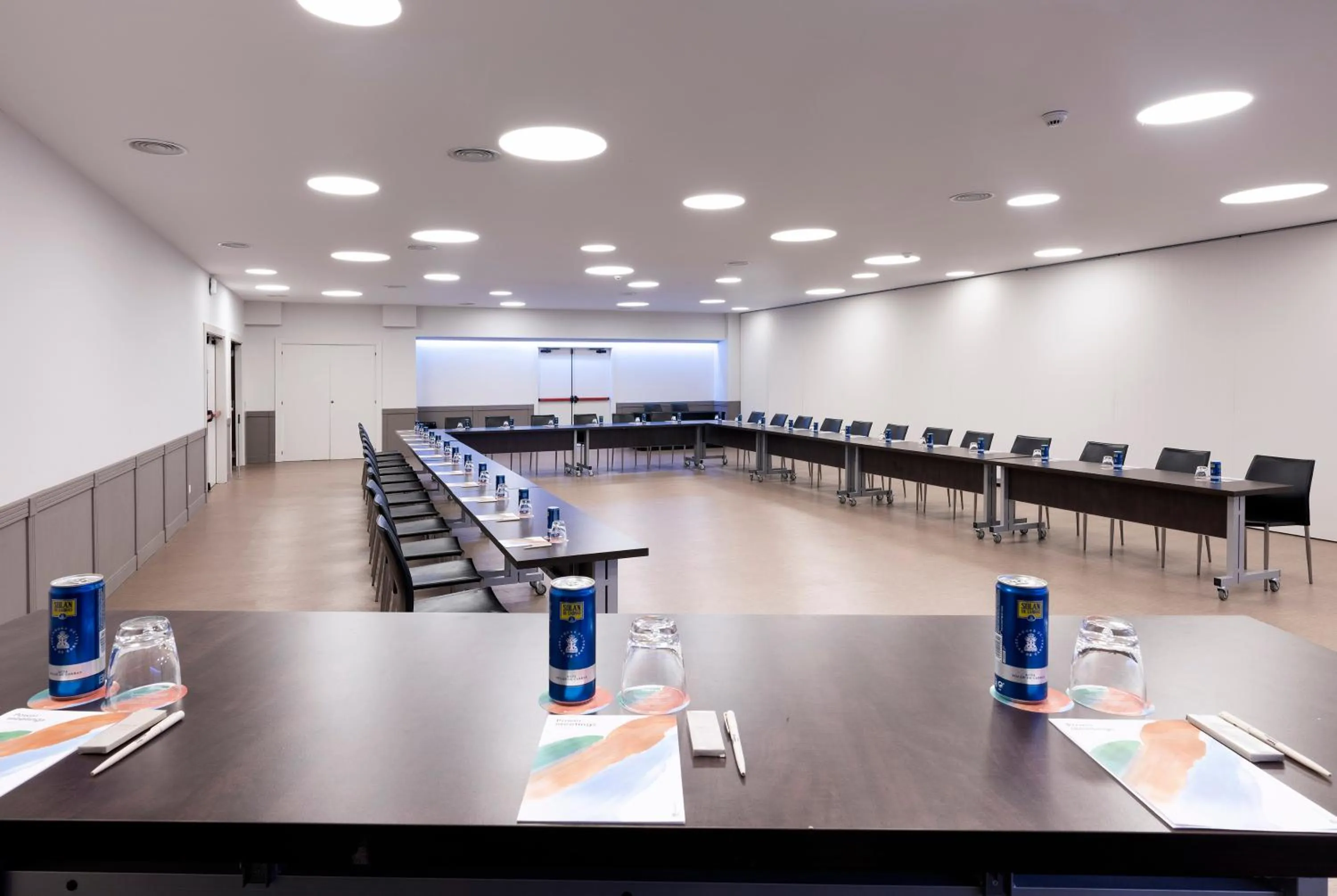 Business facilities in Melia Sitges