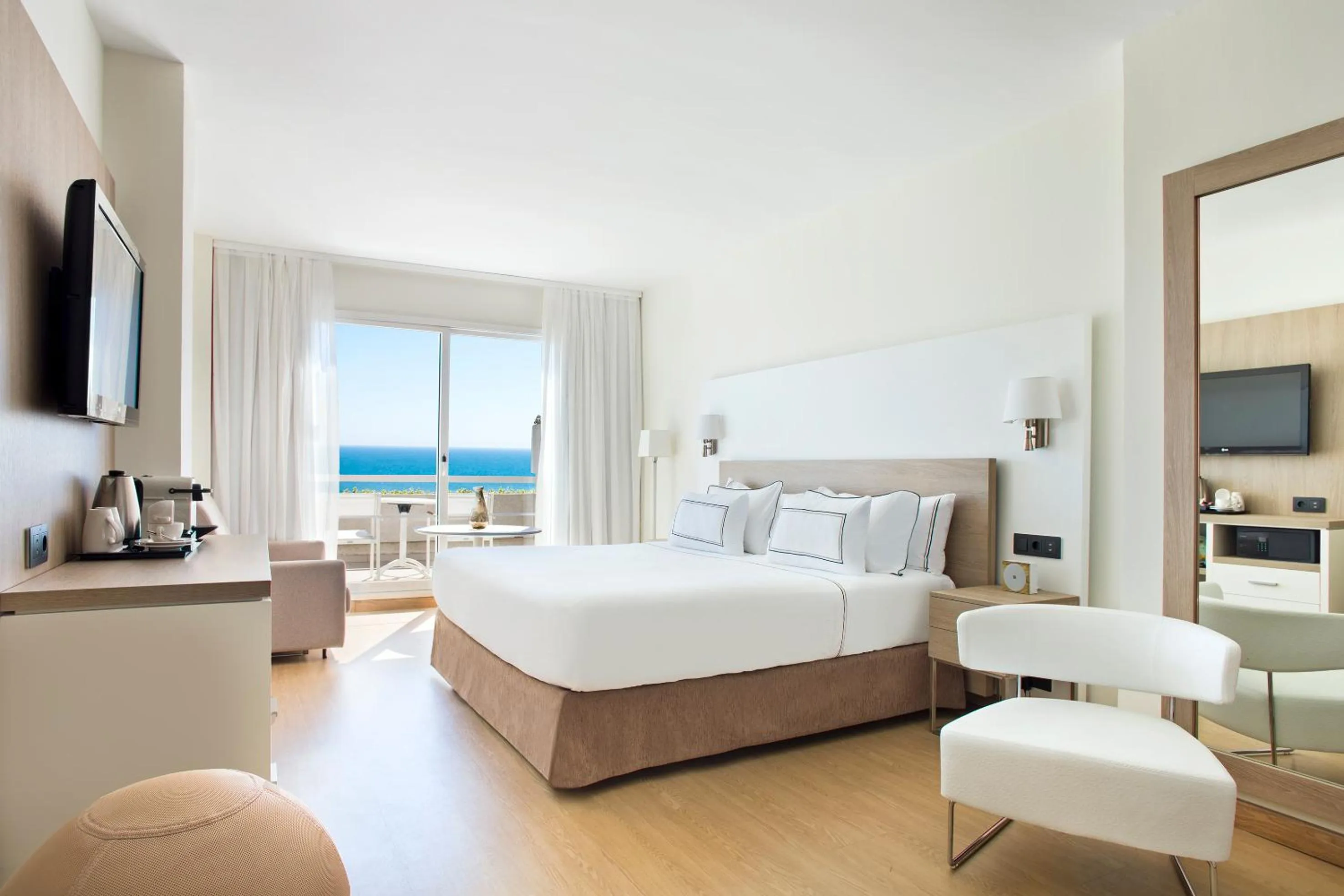 Bedroom, Bed in Melia Sitges
