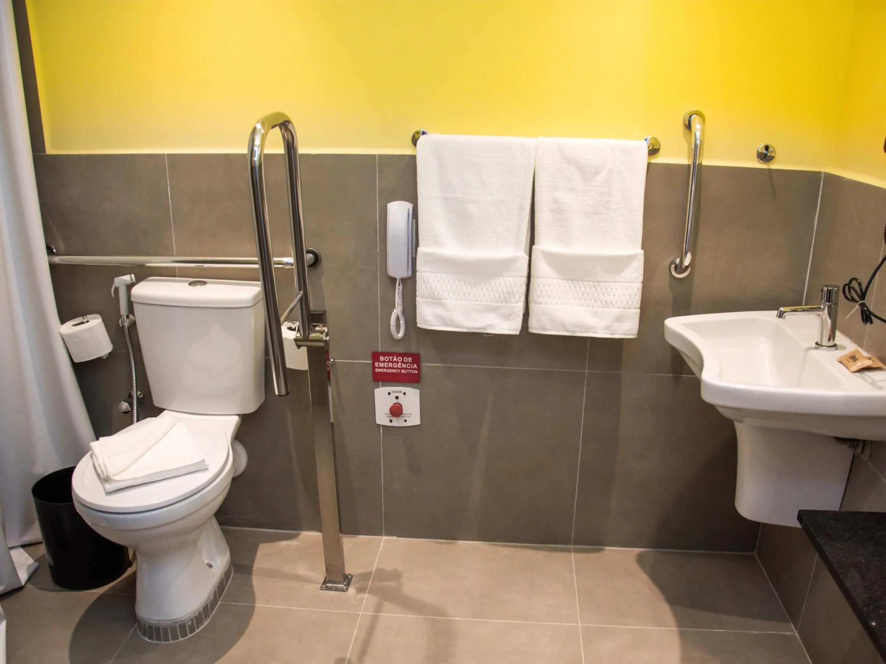 Bedroom in Ibis Styles Garanhuns