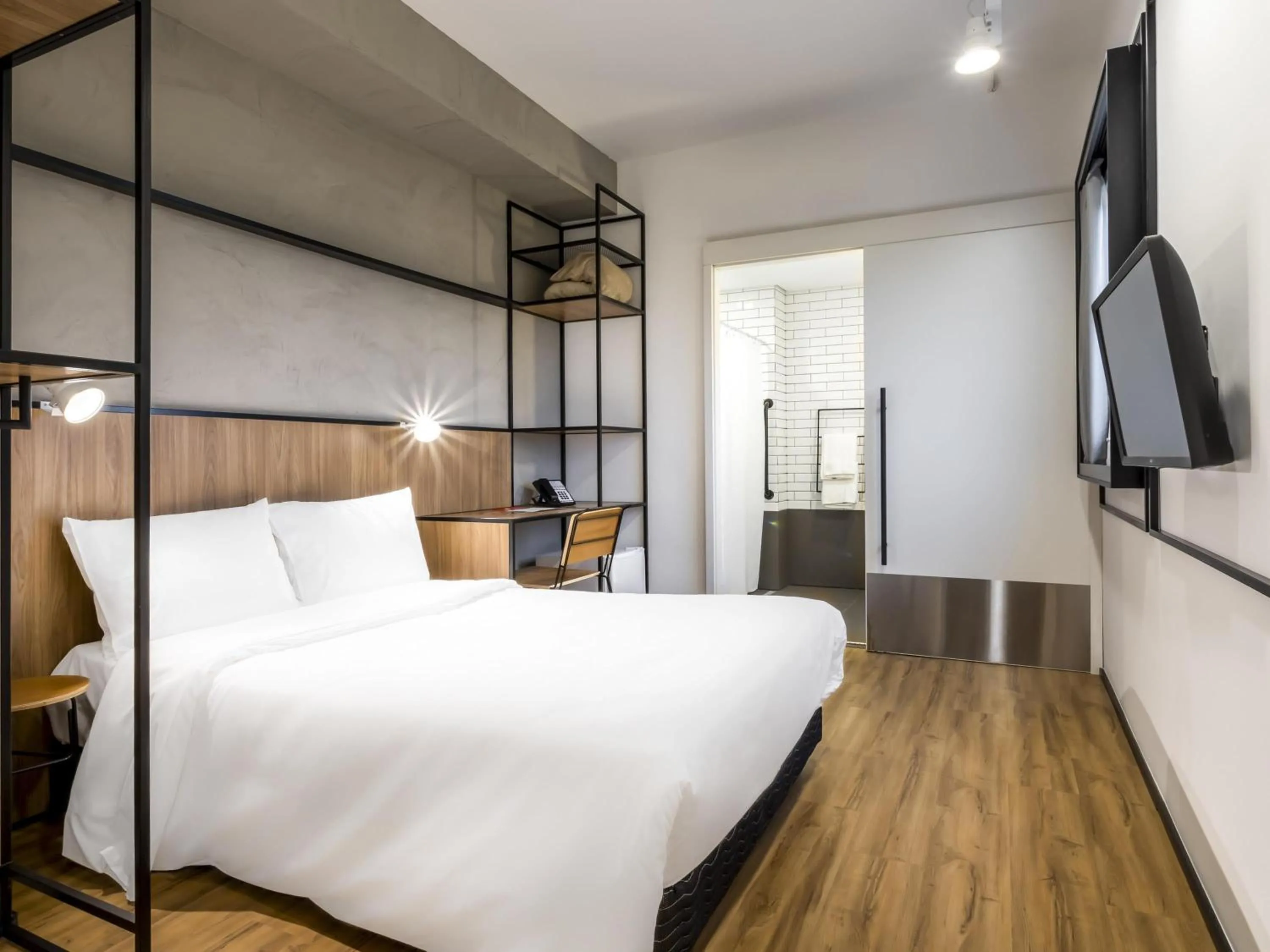 Bedroom, Bed in Ibis Aruja