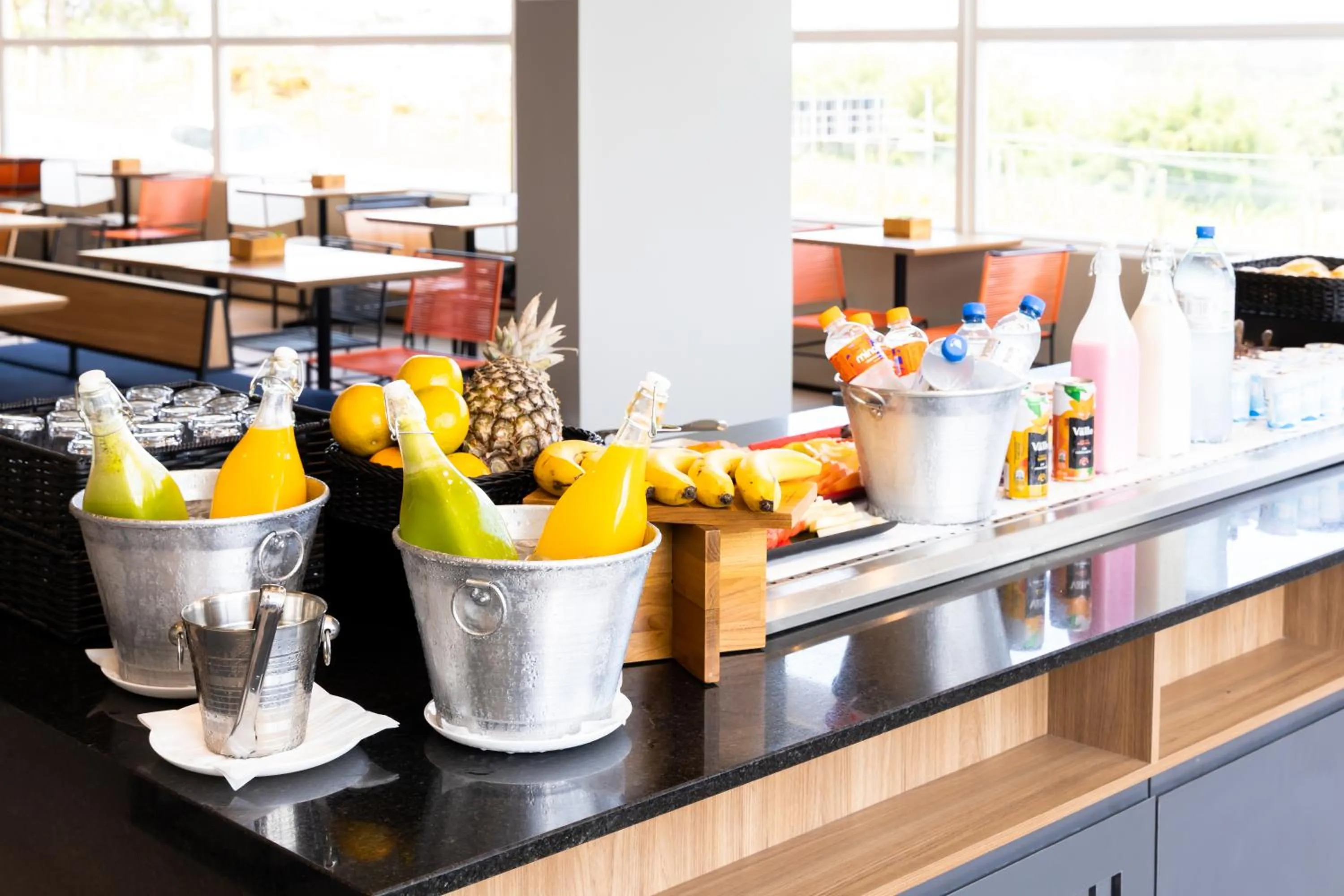 Buffet breakfast in Ibis Aruja