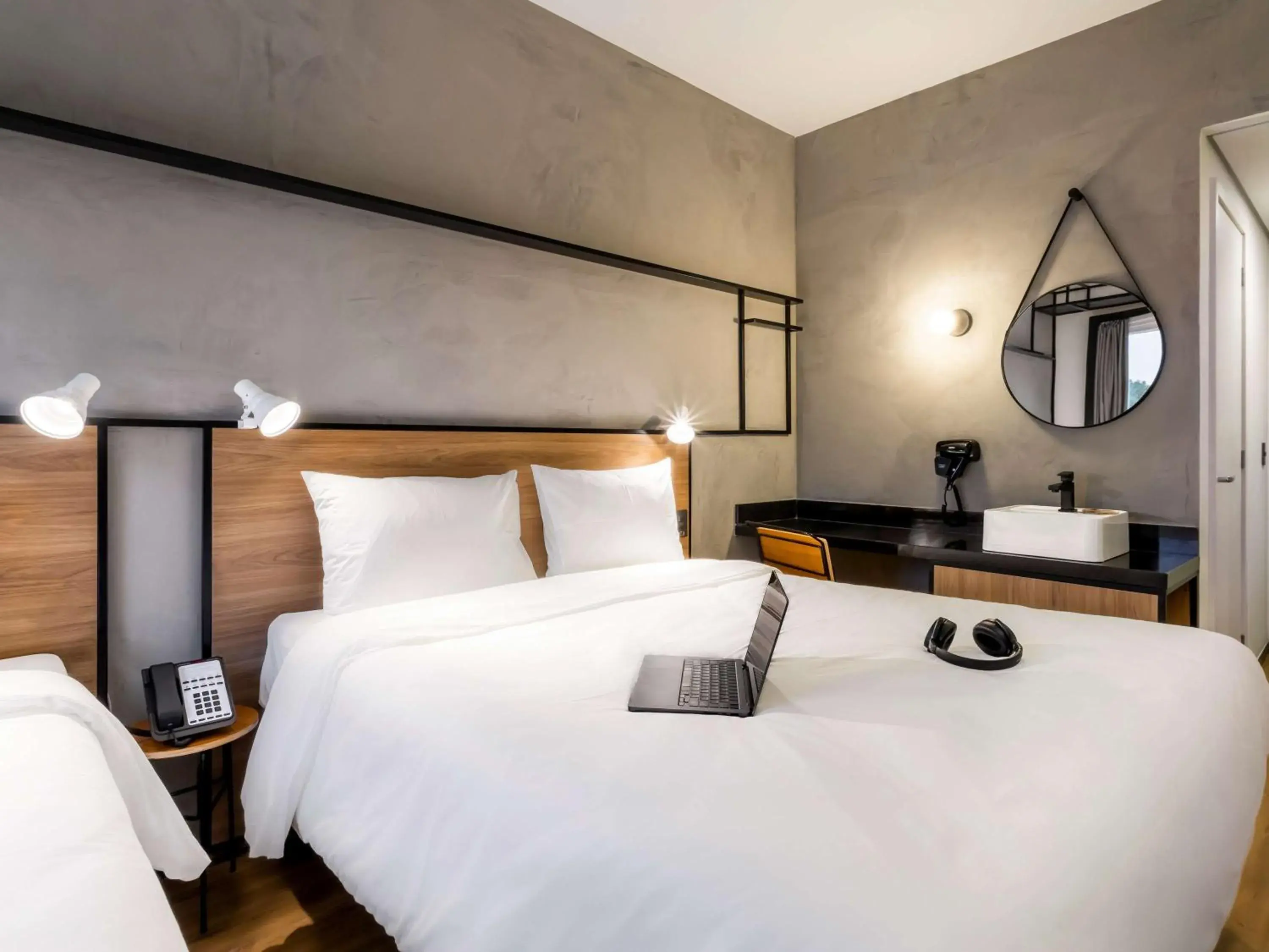 Standard Room - single occupancy in Ibis Aruja Standard Room - single occupancy in Ibis Aruja