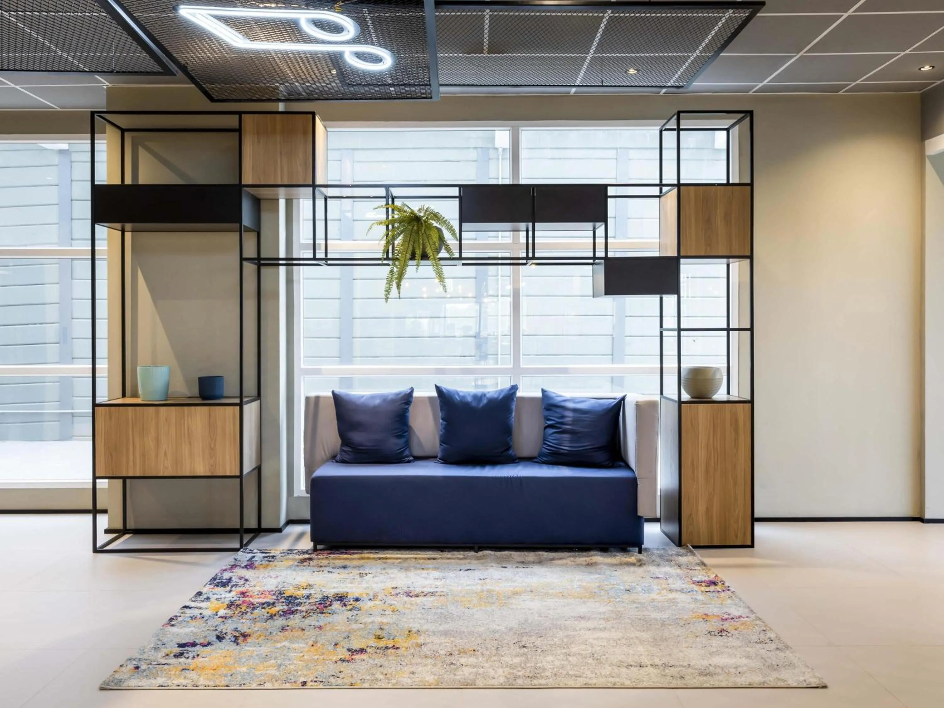 Property building in Ibis Aruja