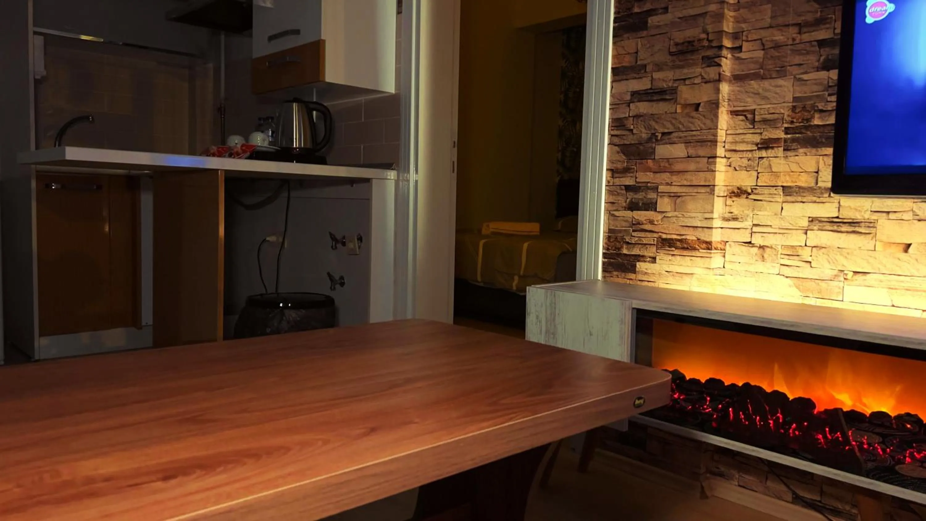 flat iron in Edirne House