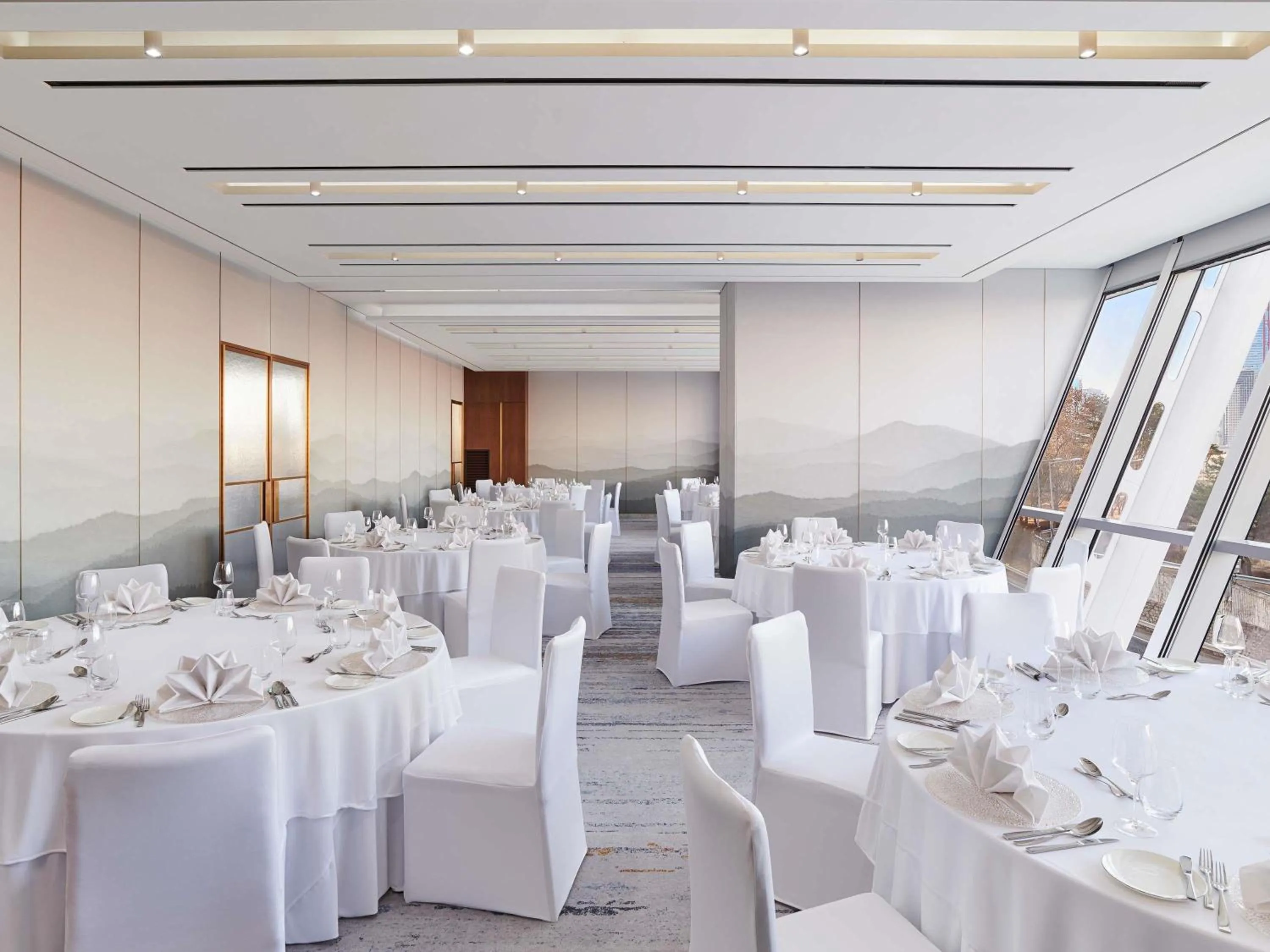 Meeting/conference room in Naru Ambassador Hotel Seoul - MGallery Collection