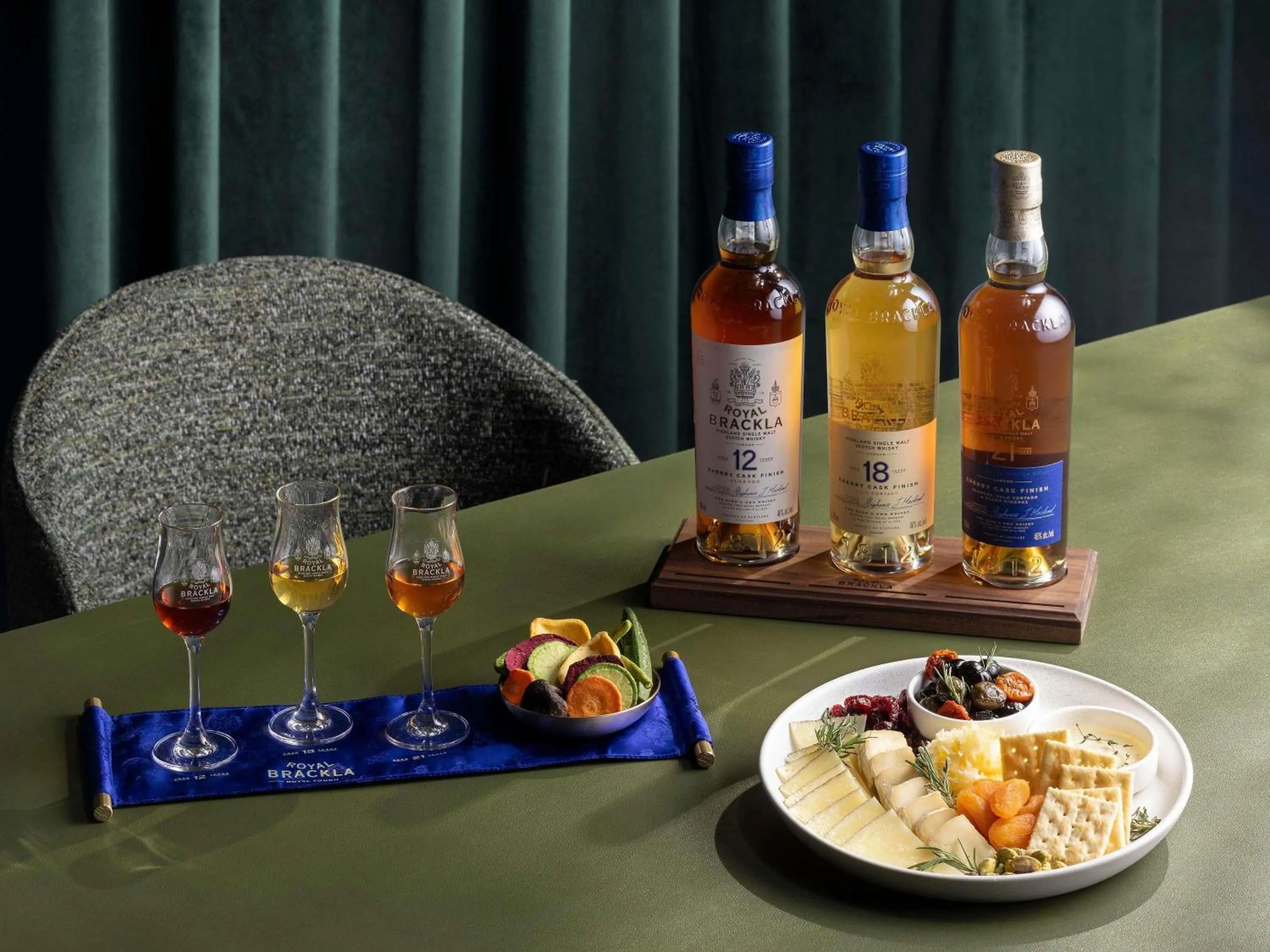 Lounge or bar in Naru Ambassador Hotel Seoul - MGallery Collection