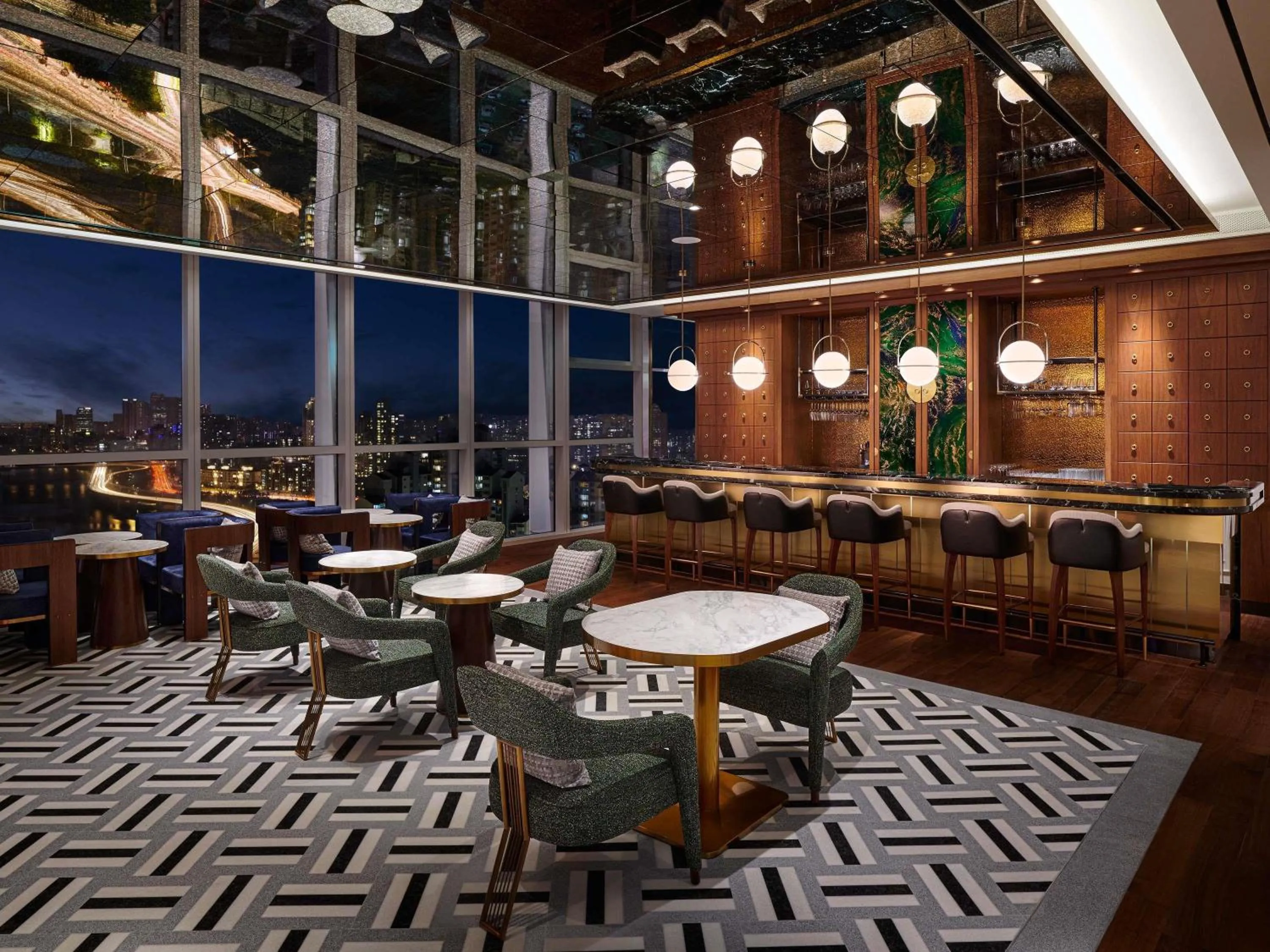 Lounge or bar in Naru Ambassador Hotel Seoul - MGallery Collection