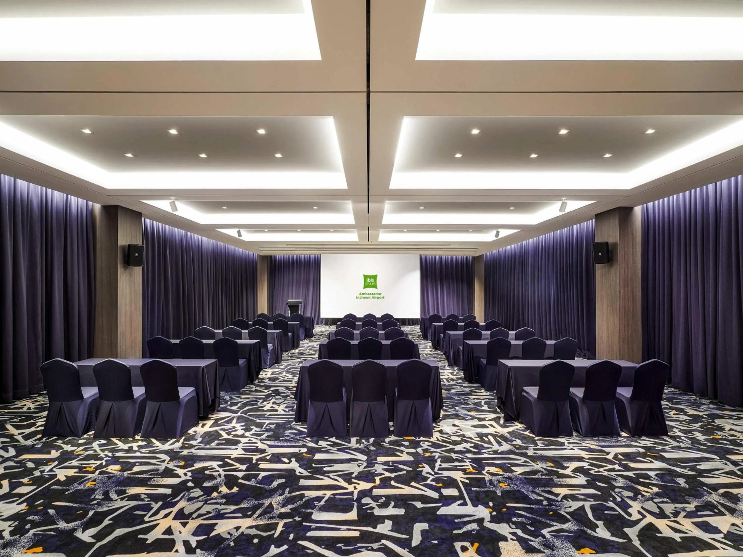 Meeting/conference room in ibis Styles Ambassador Incheon Airport T2