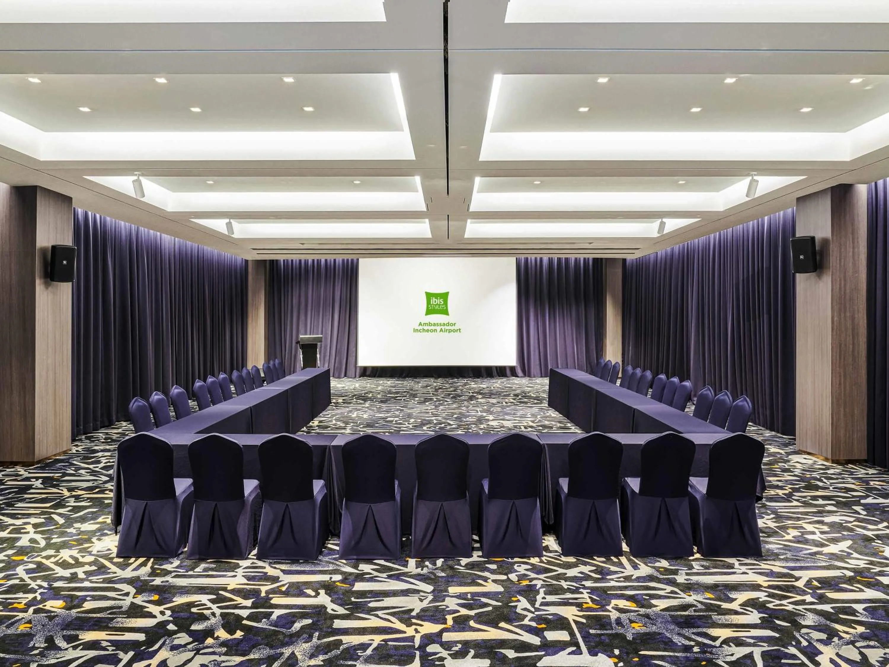 Meeting/conference room in ibis Styles Ambassador Incheon Airport T2