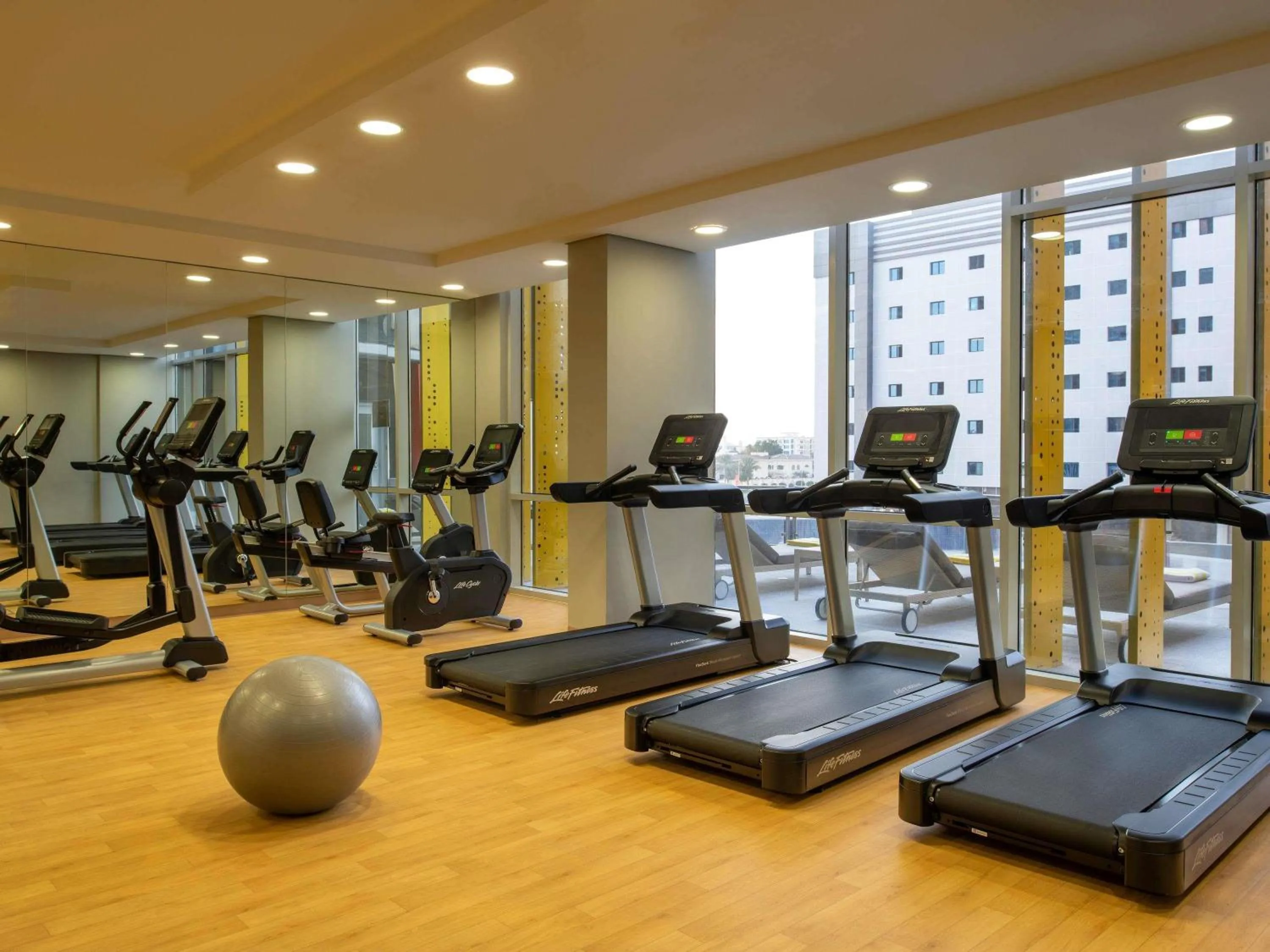 Fitness centre/facilities in Adagio Doha