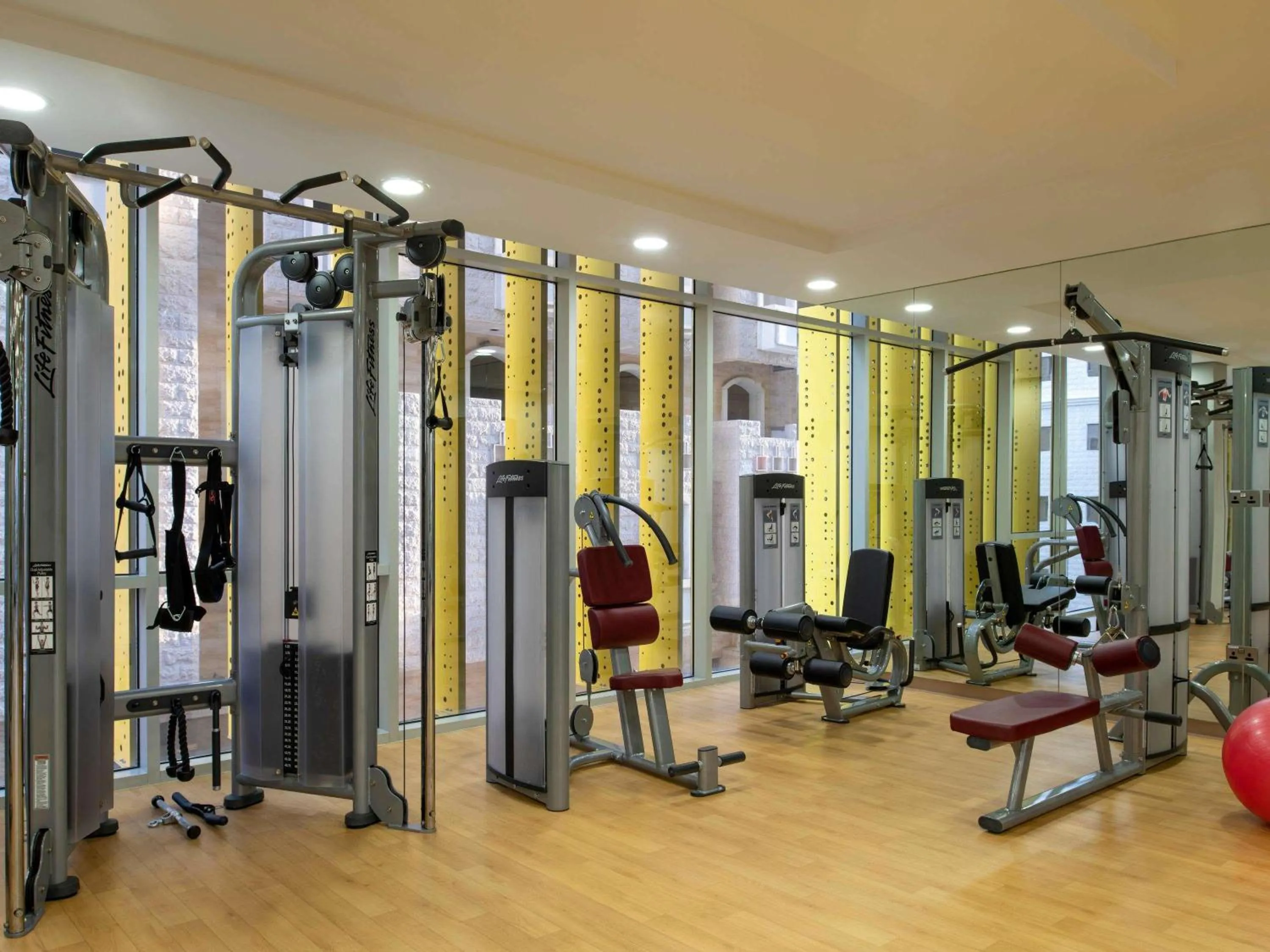 Fitness centre/facilities in ibis Doha