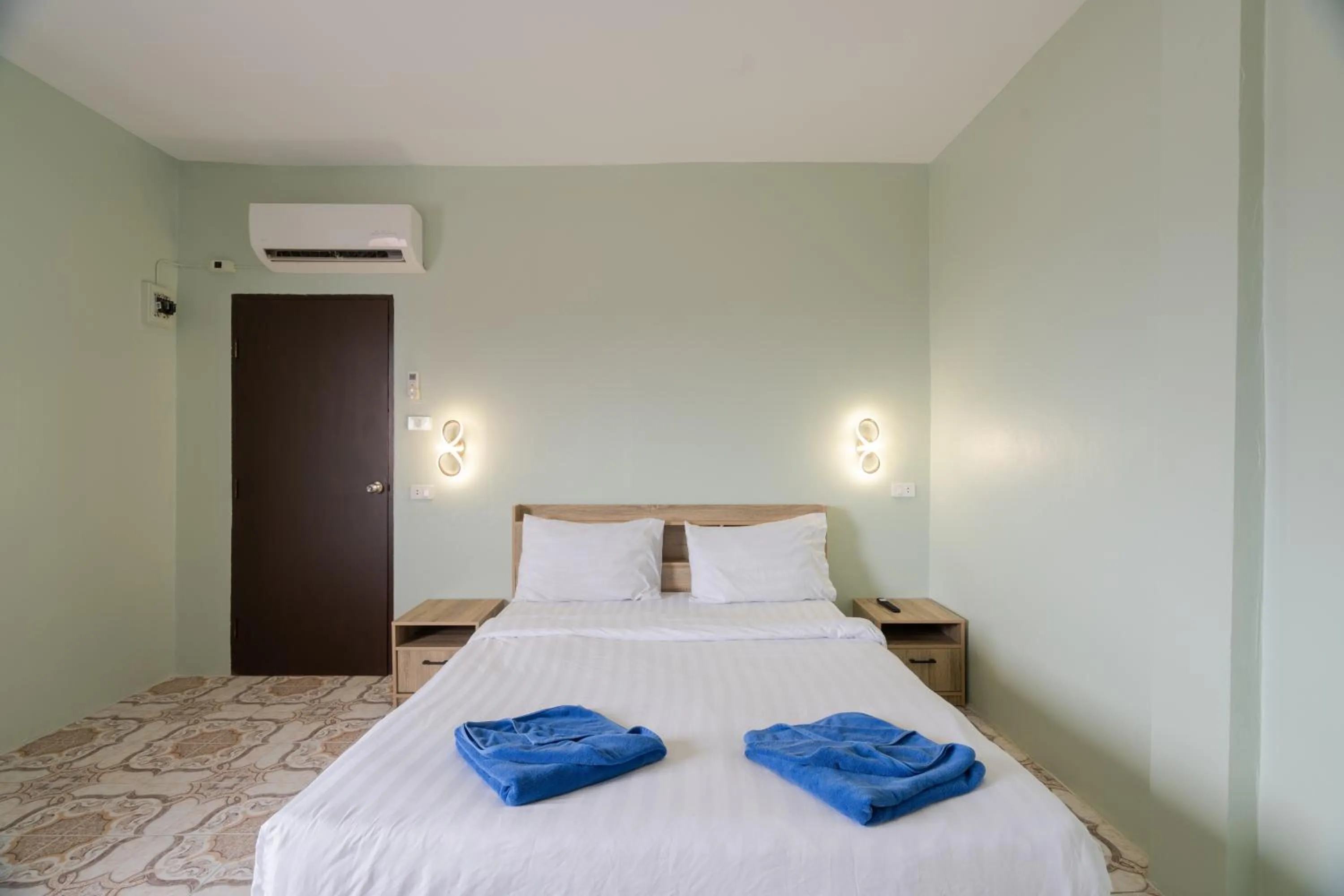 Bedroom, Bed in Kataonsea bungalows