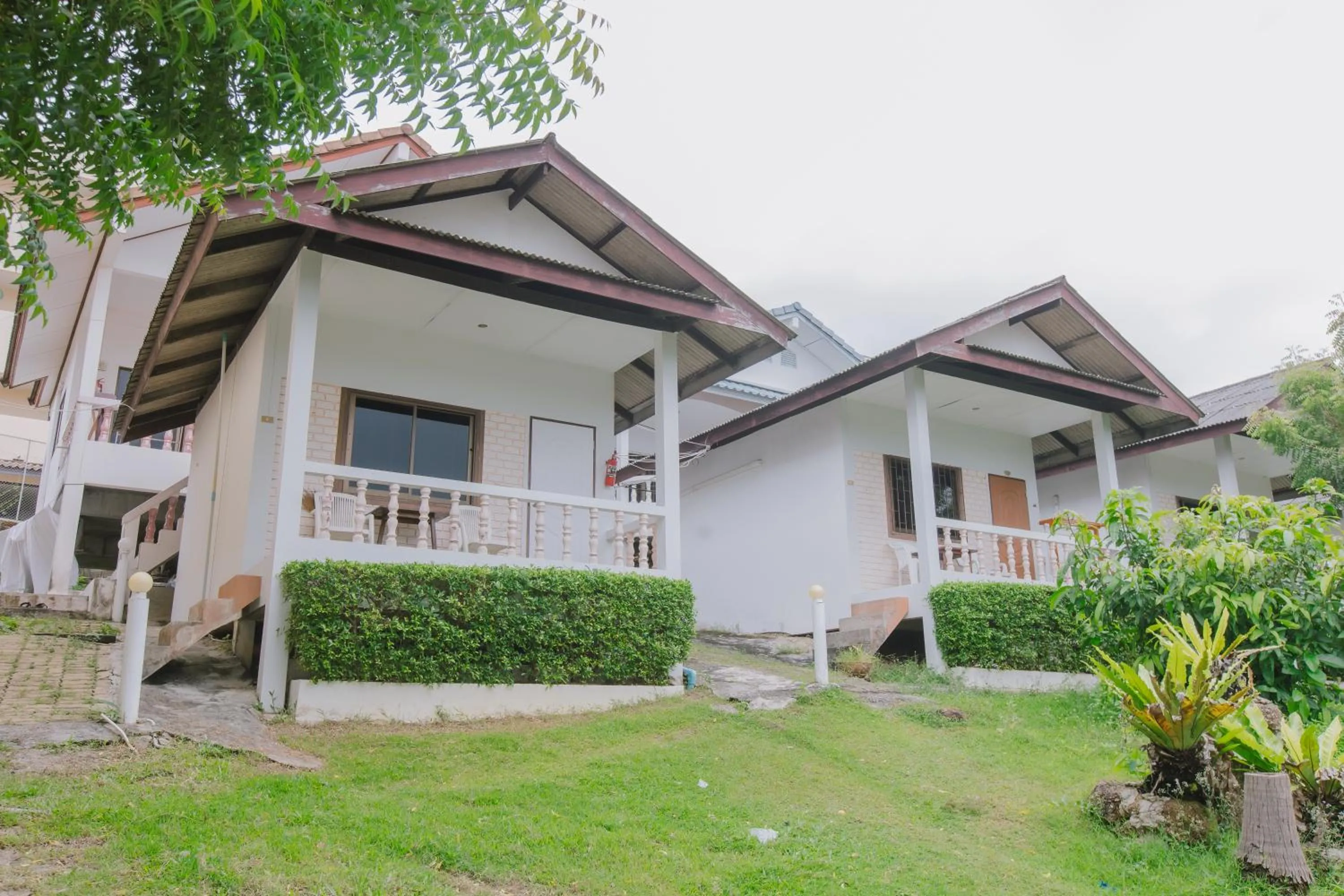 Property building in Kataonsea bungalows