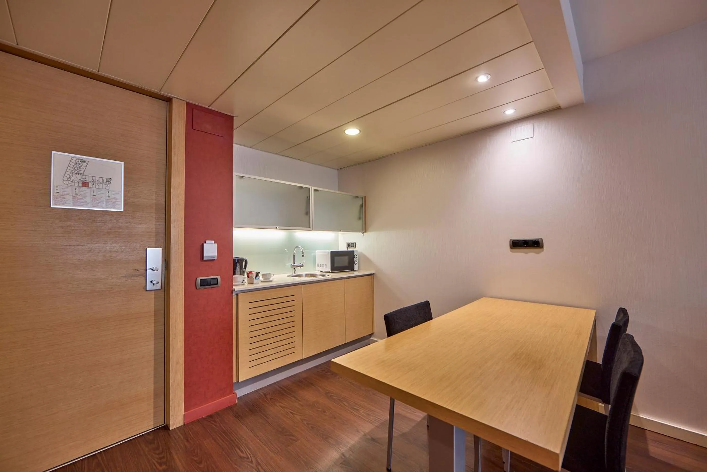 Kitchen or kitchenette in Civis Luz Castellón 4*S