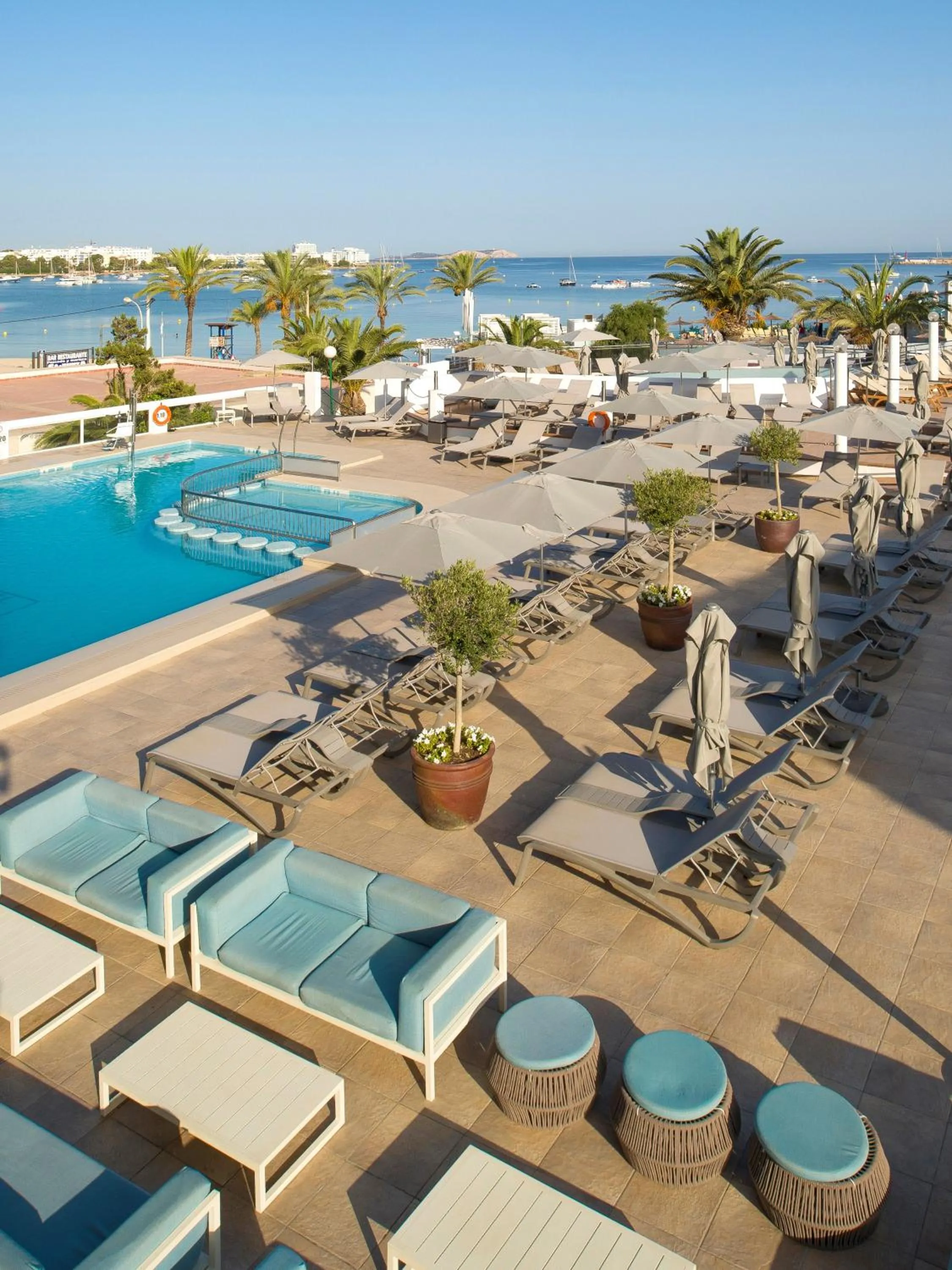 Hot Tub in Bellamar Hotel Beach & Spa