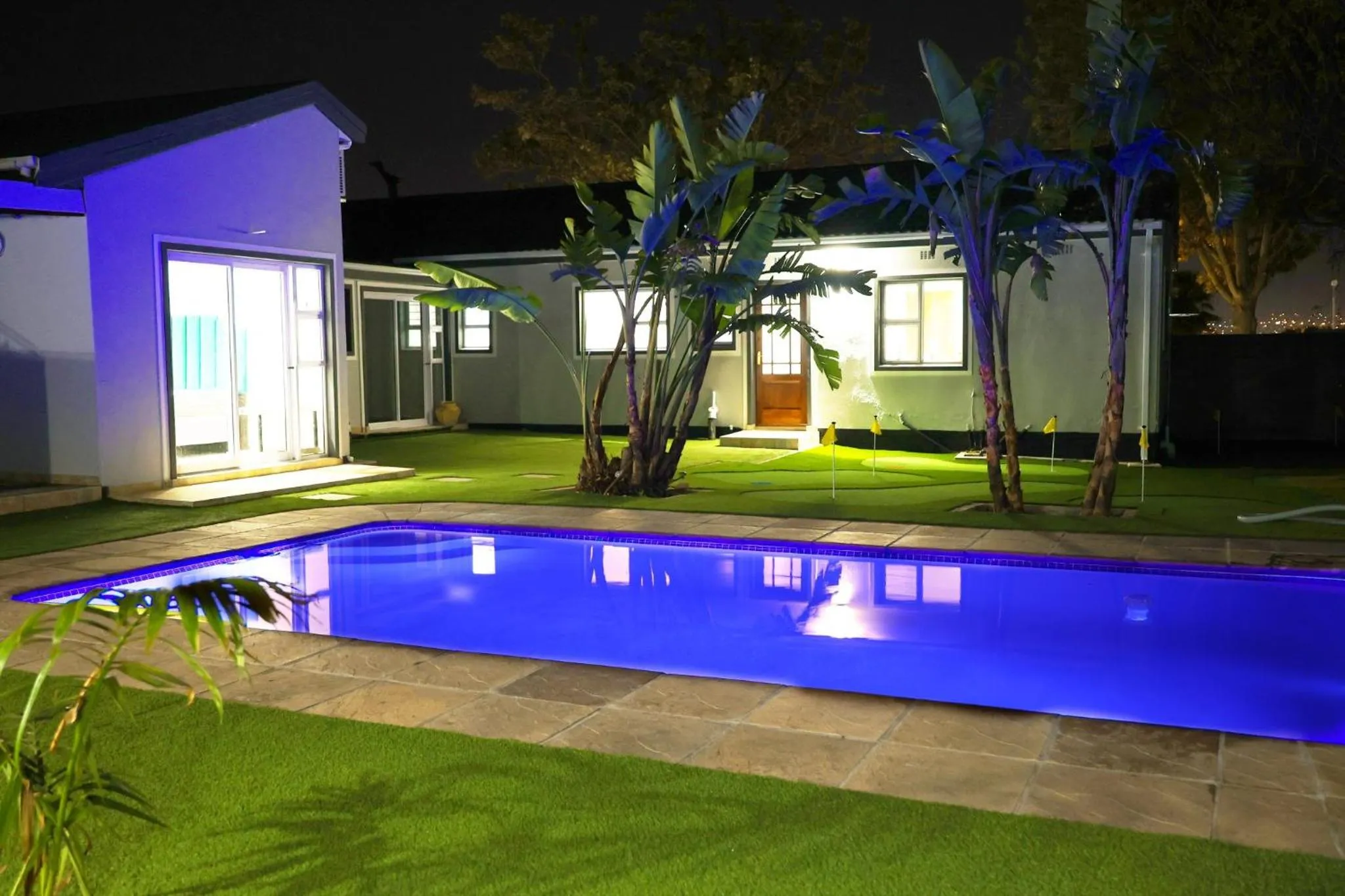 Swimming pool in El-Gibor Best Guest House