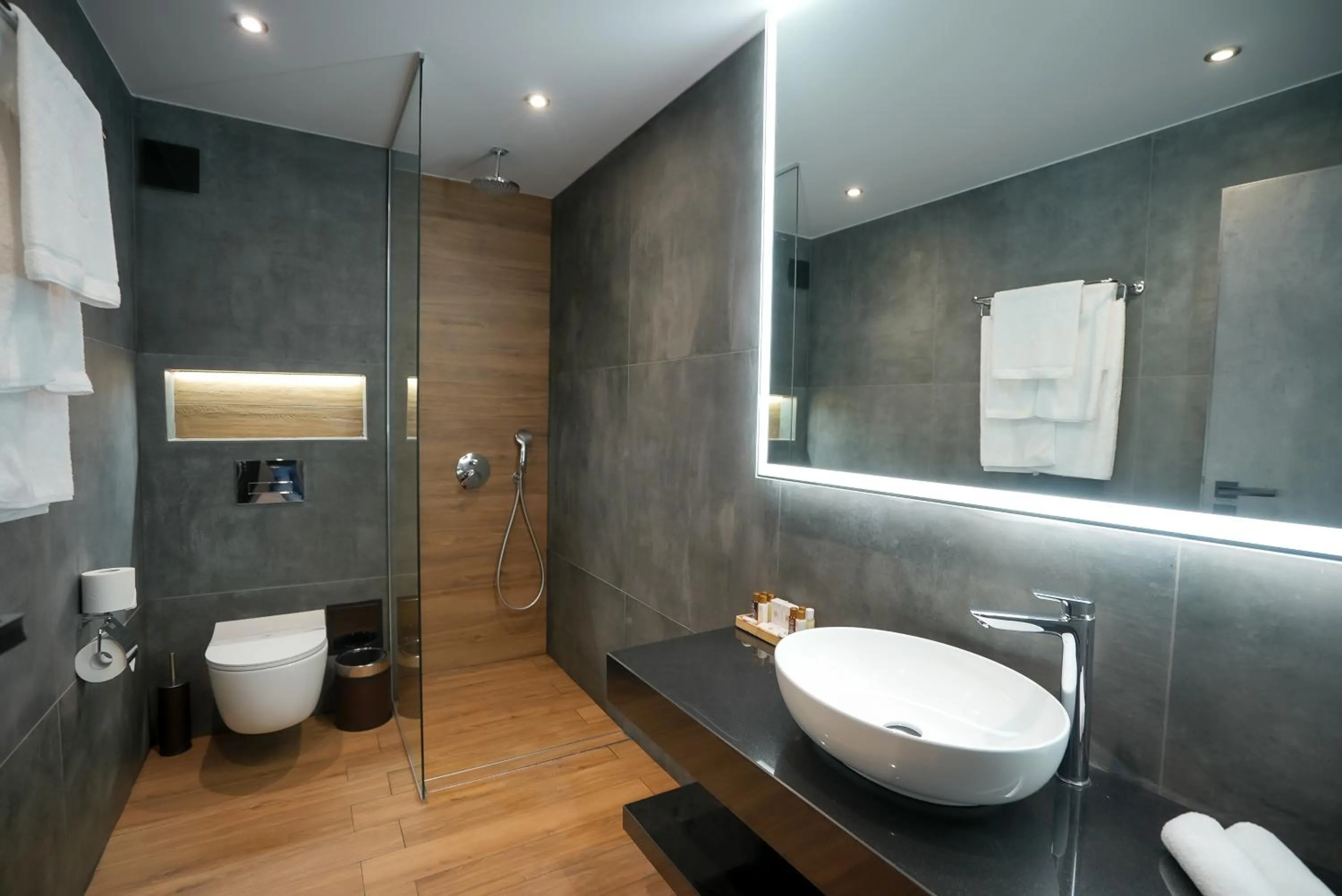 Bathroom in Grand Hotel Therme