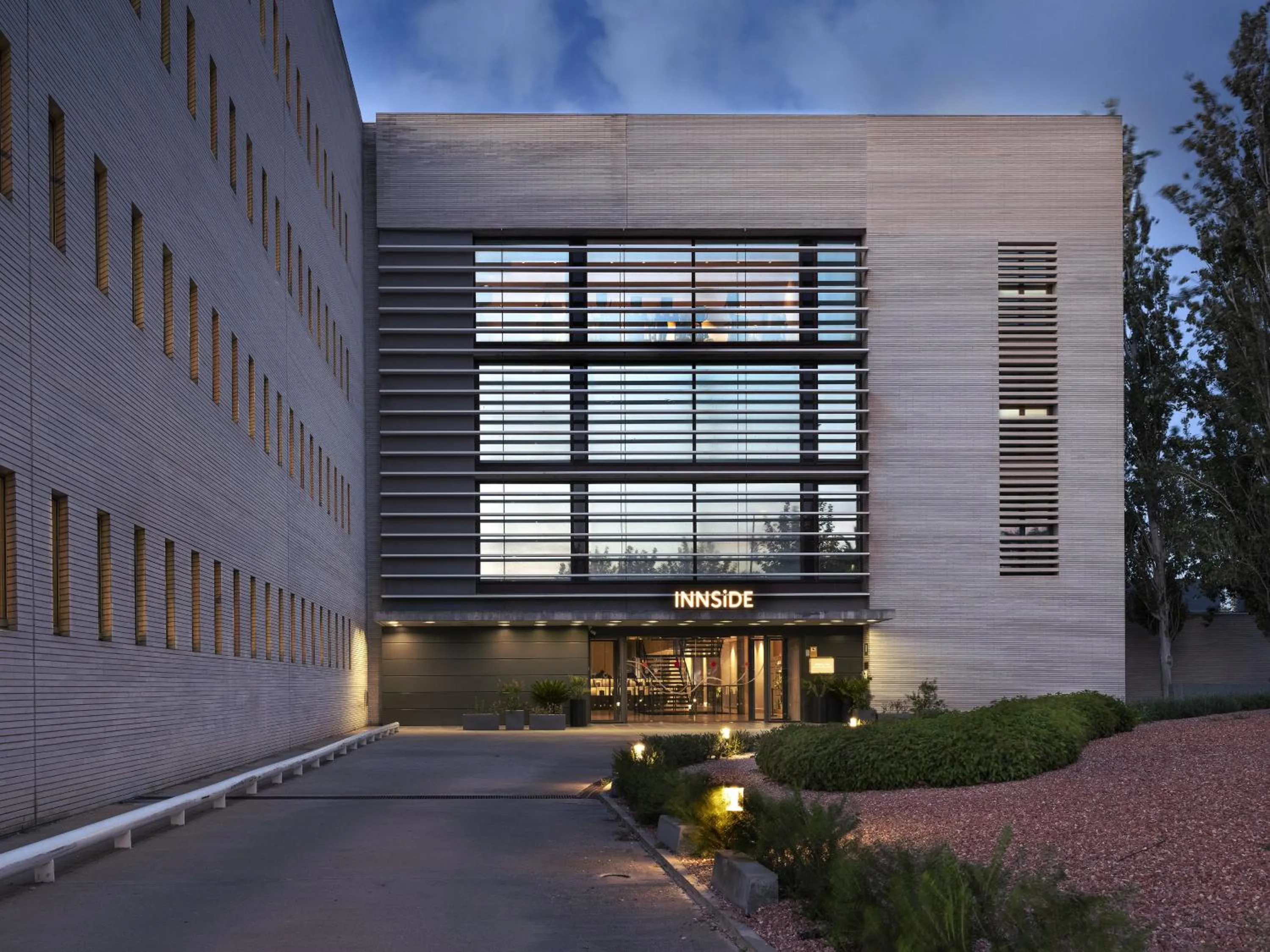 Property building in INNSiDE by Meliá Barcelona Aeropuerto