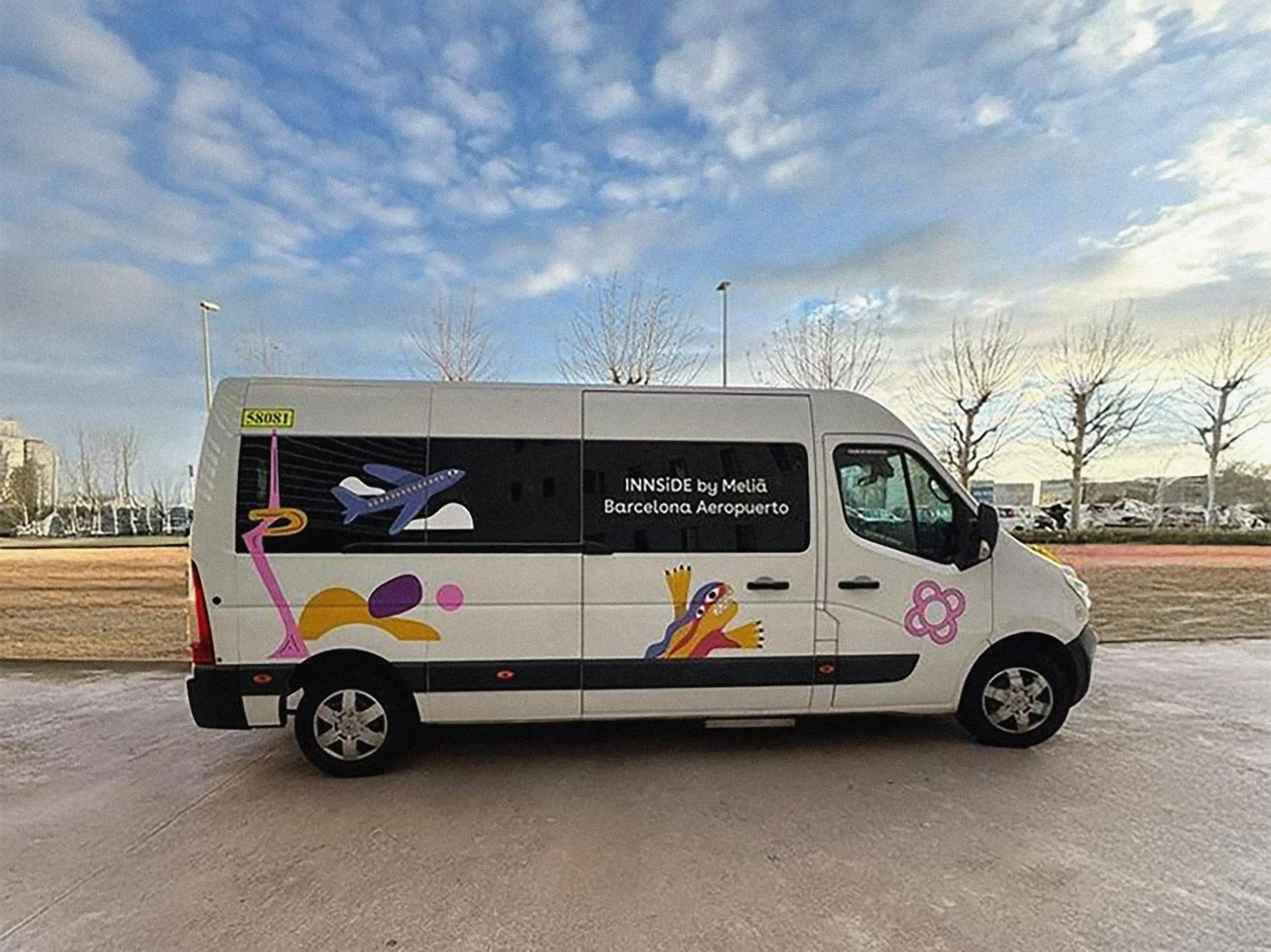 shuttle in INNSiDE by Meliá Barcelona Aeropuerto