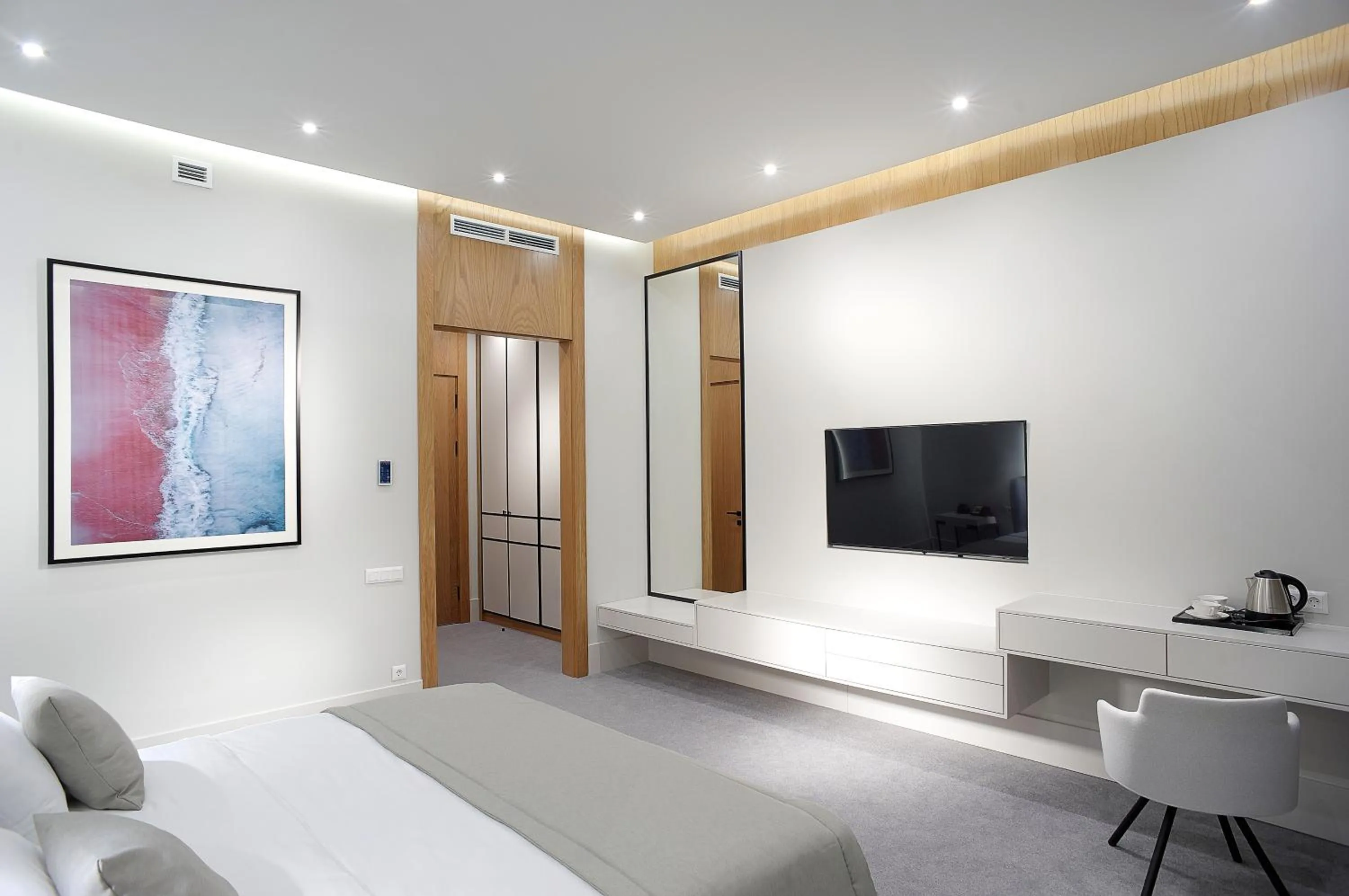 Photo of the whole room in NEOS HOTEL