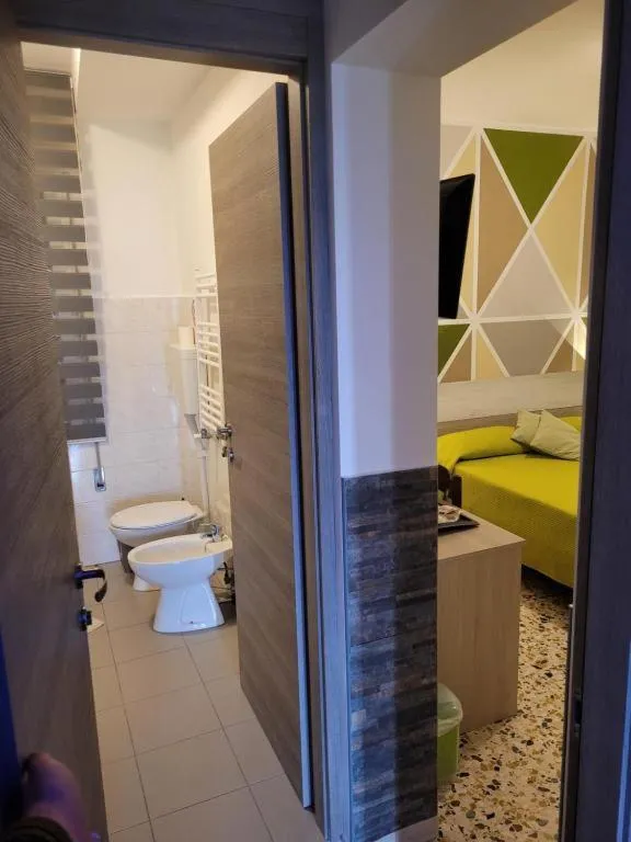 "Fly to Venice" Airport