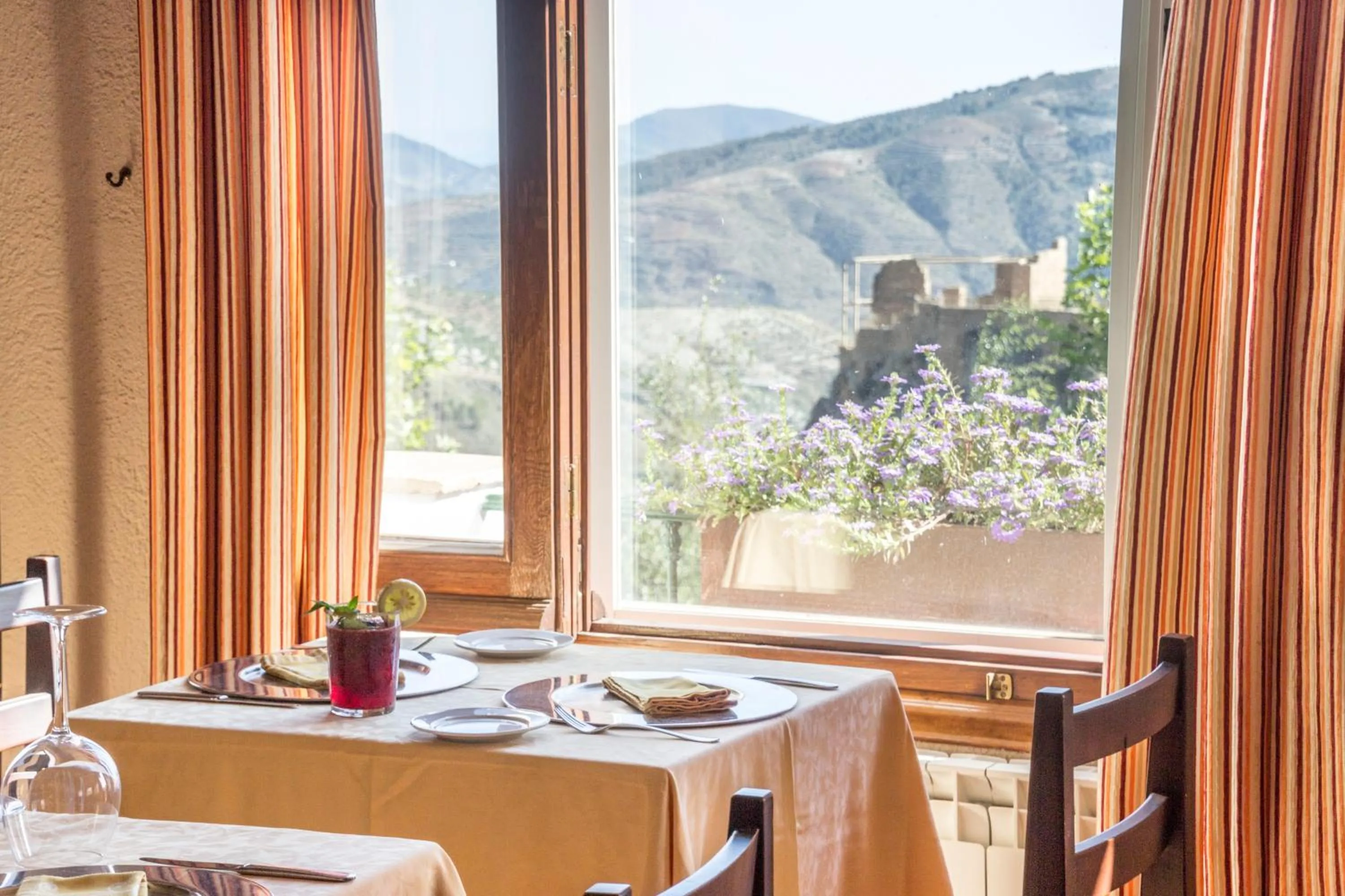 Mountain view in Hotel Alcadima