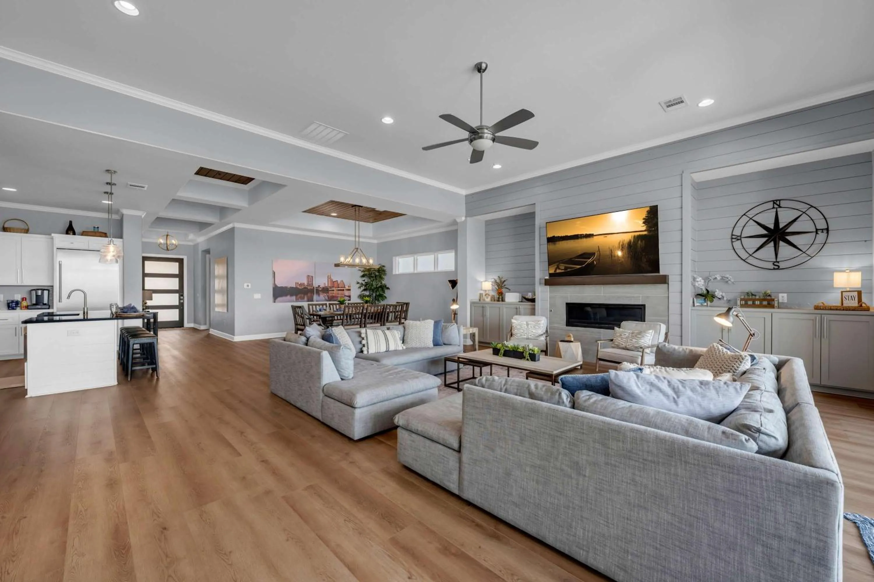 Luxury Waterfront Home with Swimming Pool Hot Tub and 2 Boat Slips