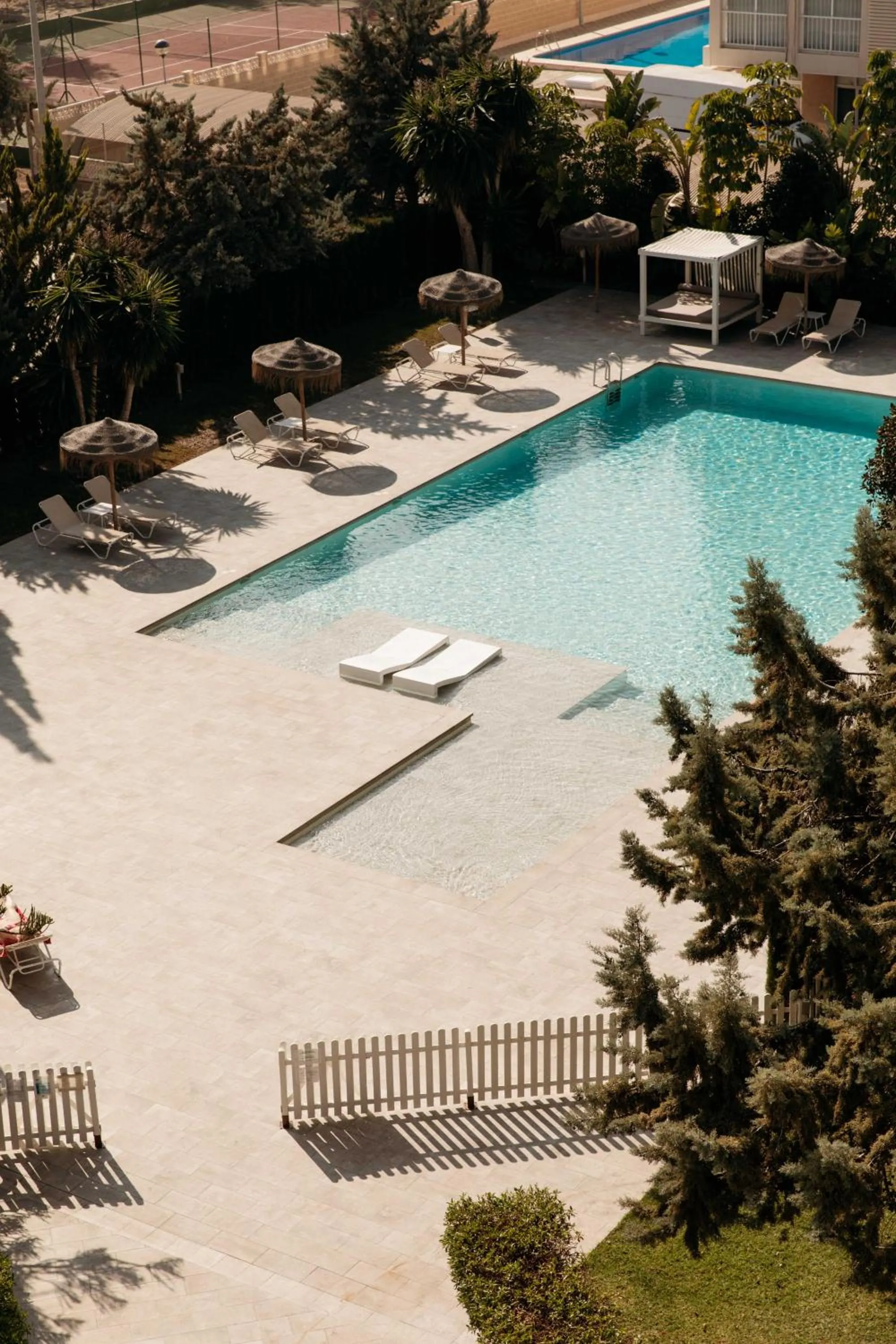 Garden in Hotel Almirante